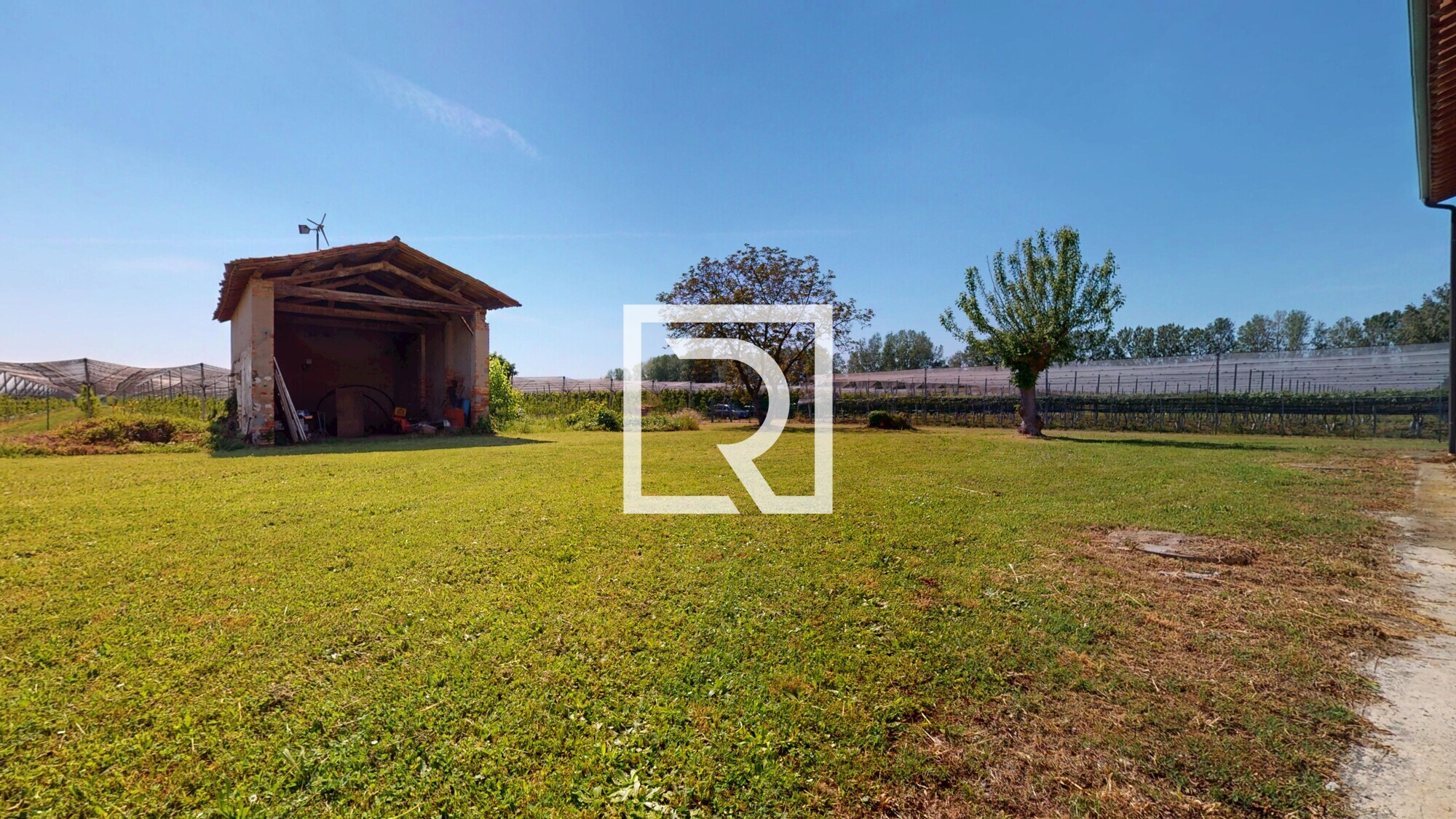 Casa-indipendente-con-5-mila-metri-di-giardino-04242026_142823