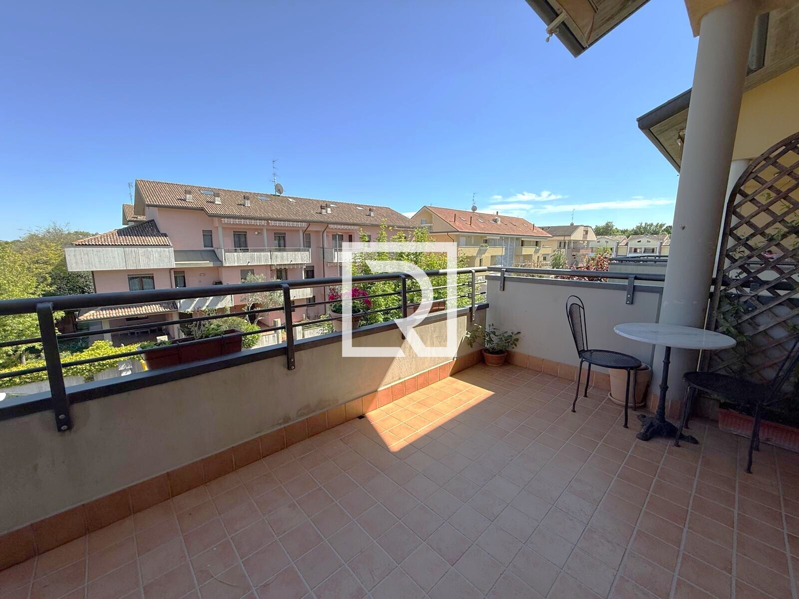 WhatsApp Image 2026-04-23 at 15.27.14 (1)