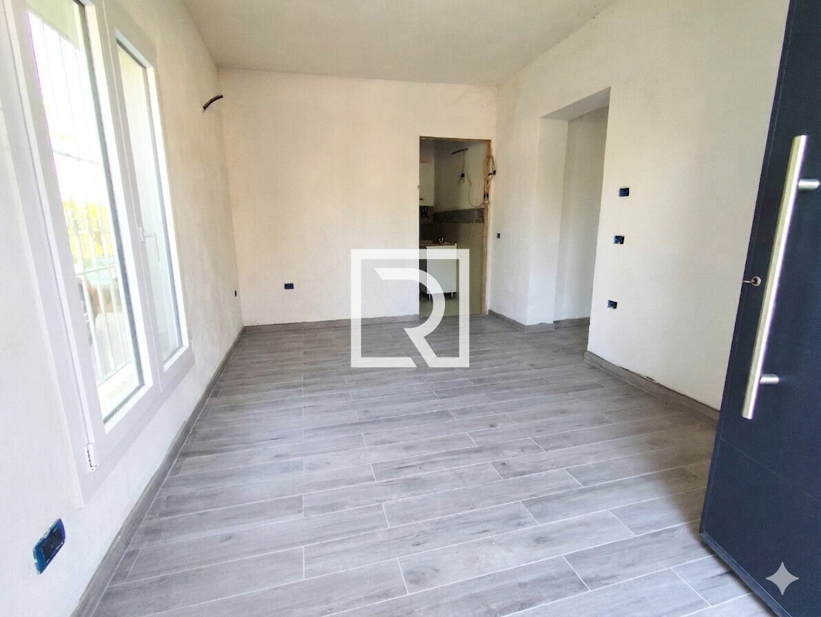 Gemini_Generated_Image_rpb4g5rpb4g5rpb4