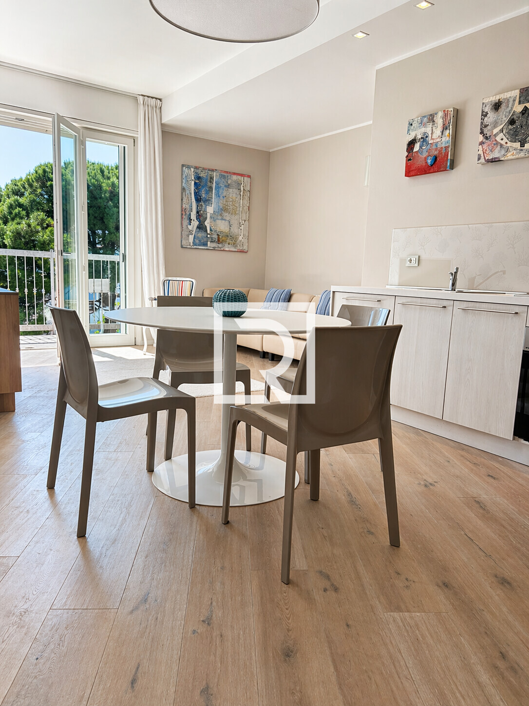 5501567e-96c5-4d09-8d9f-8eb96822b429