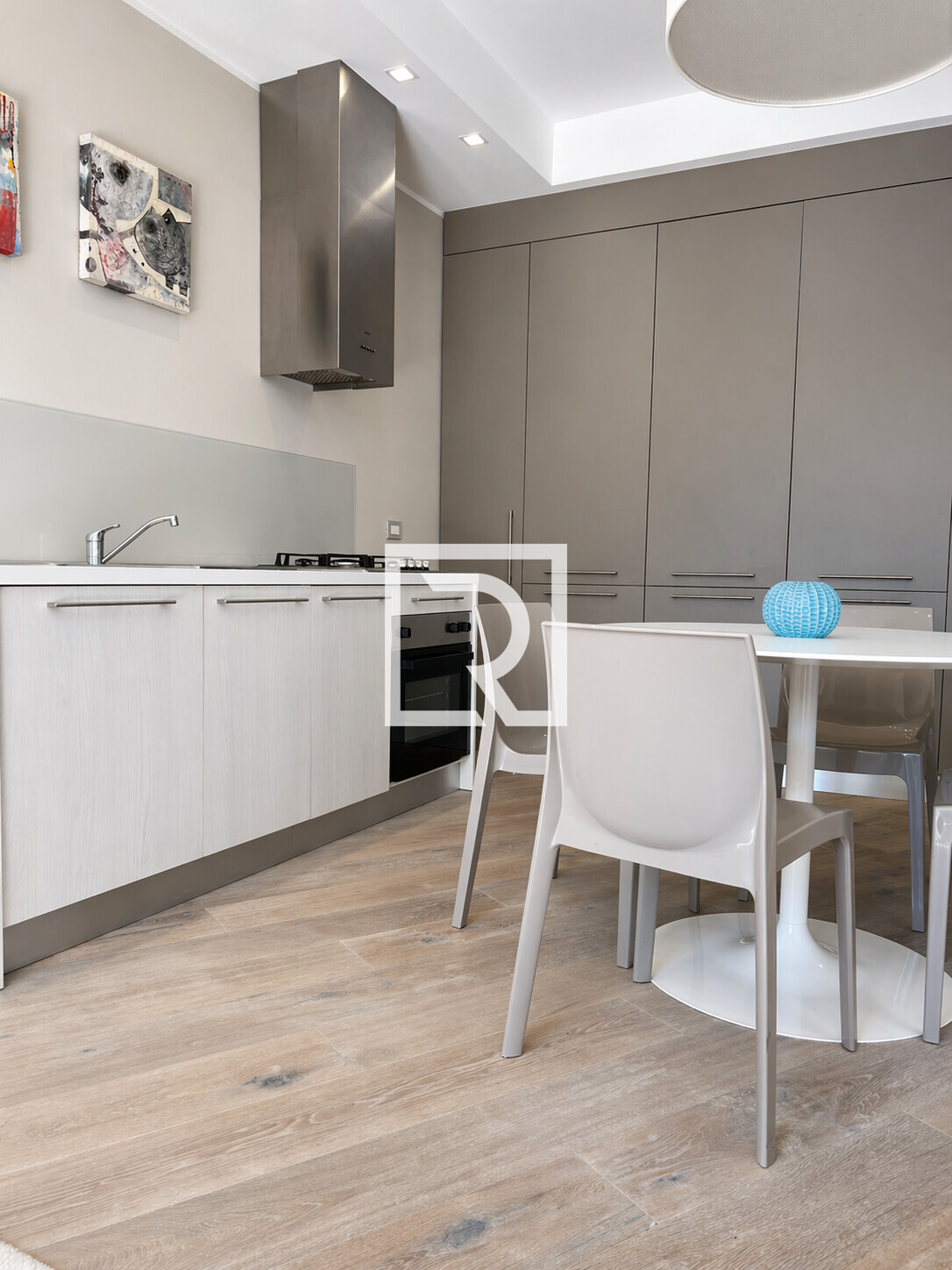 b66e3f5c-25a7-4aaf-b139-fd4d3c738305