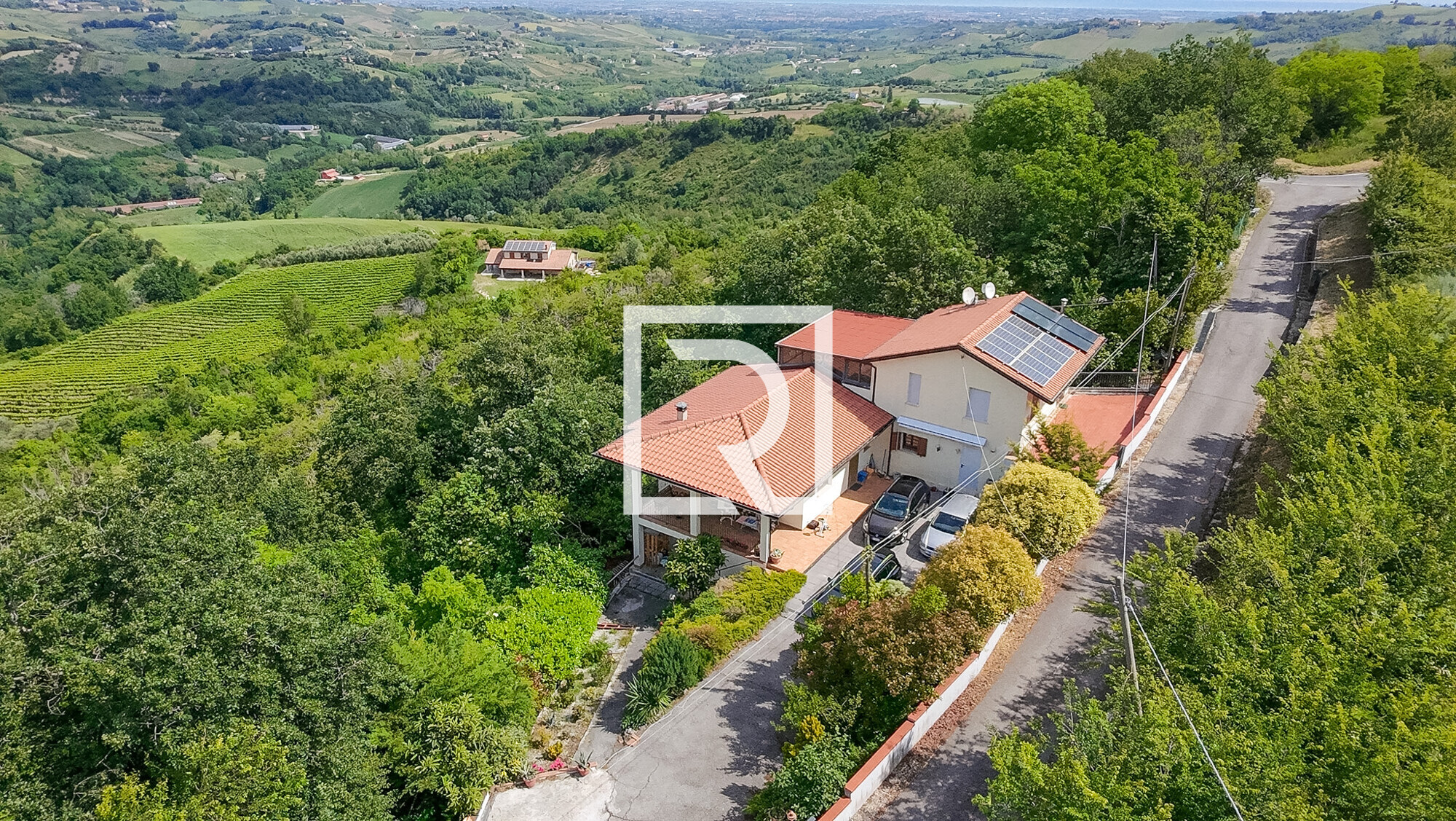 dji_fly_20260513_105030_0528_1778686653748_photo_beautify