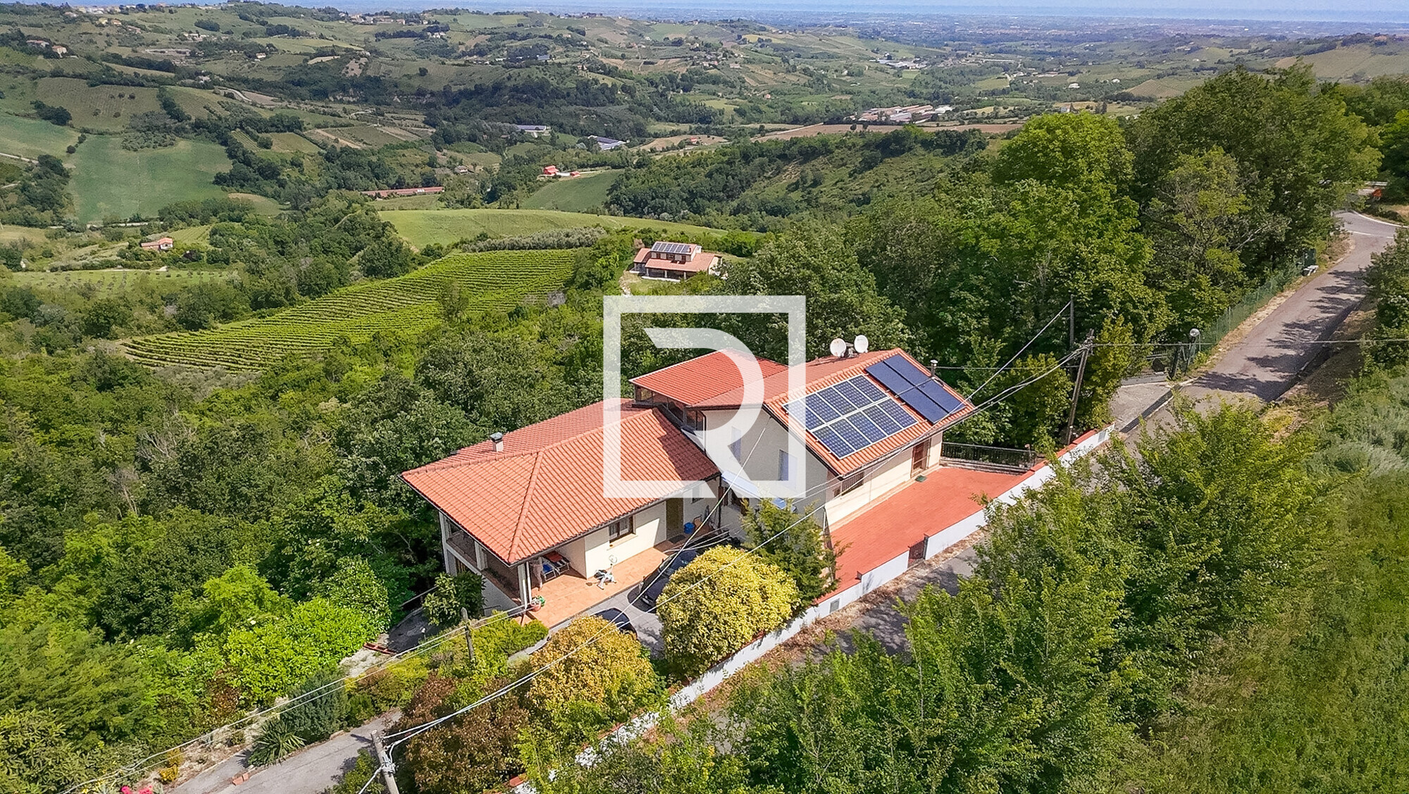 dji_fly_20260513_105022_0527_1778686654261_photo_beautify
