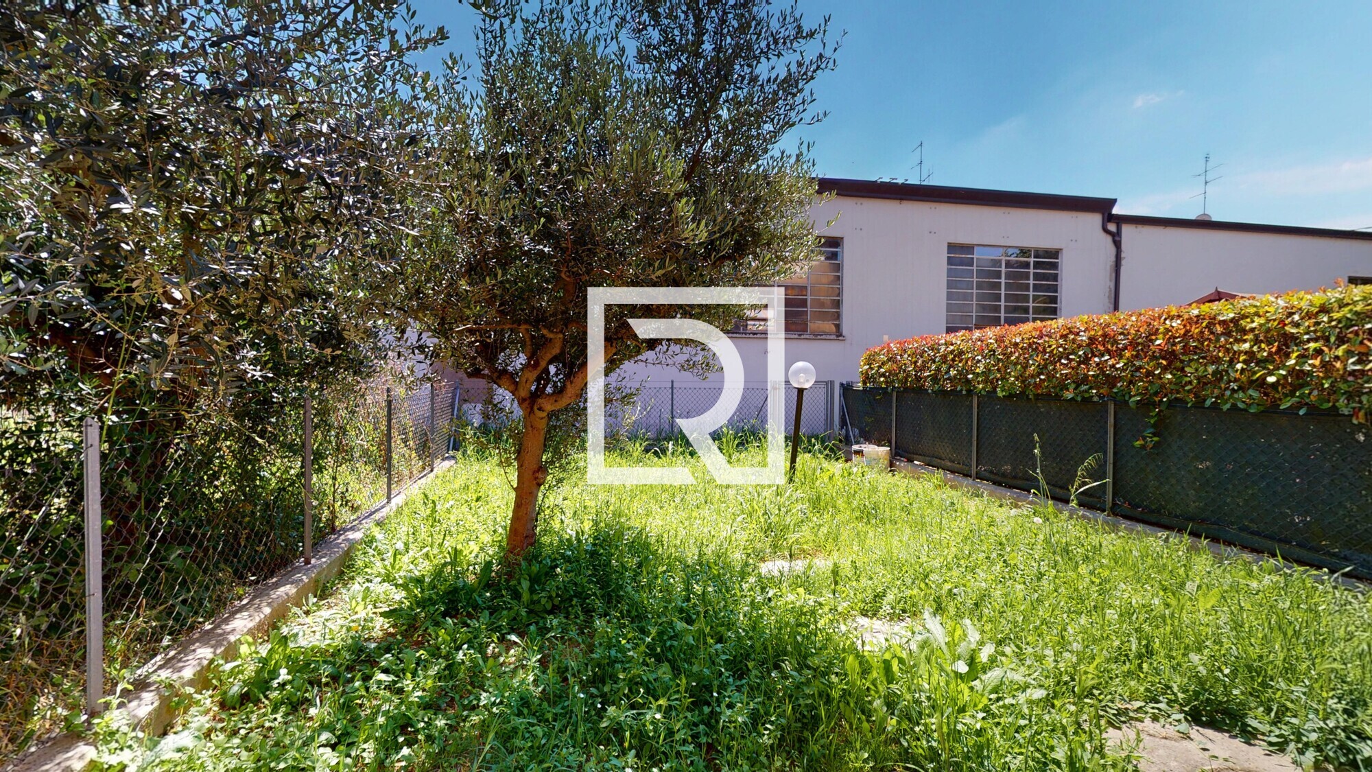 VILLETTA-SCHIERA-CENTRALE-05202026_163240