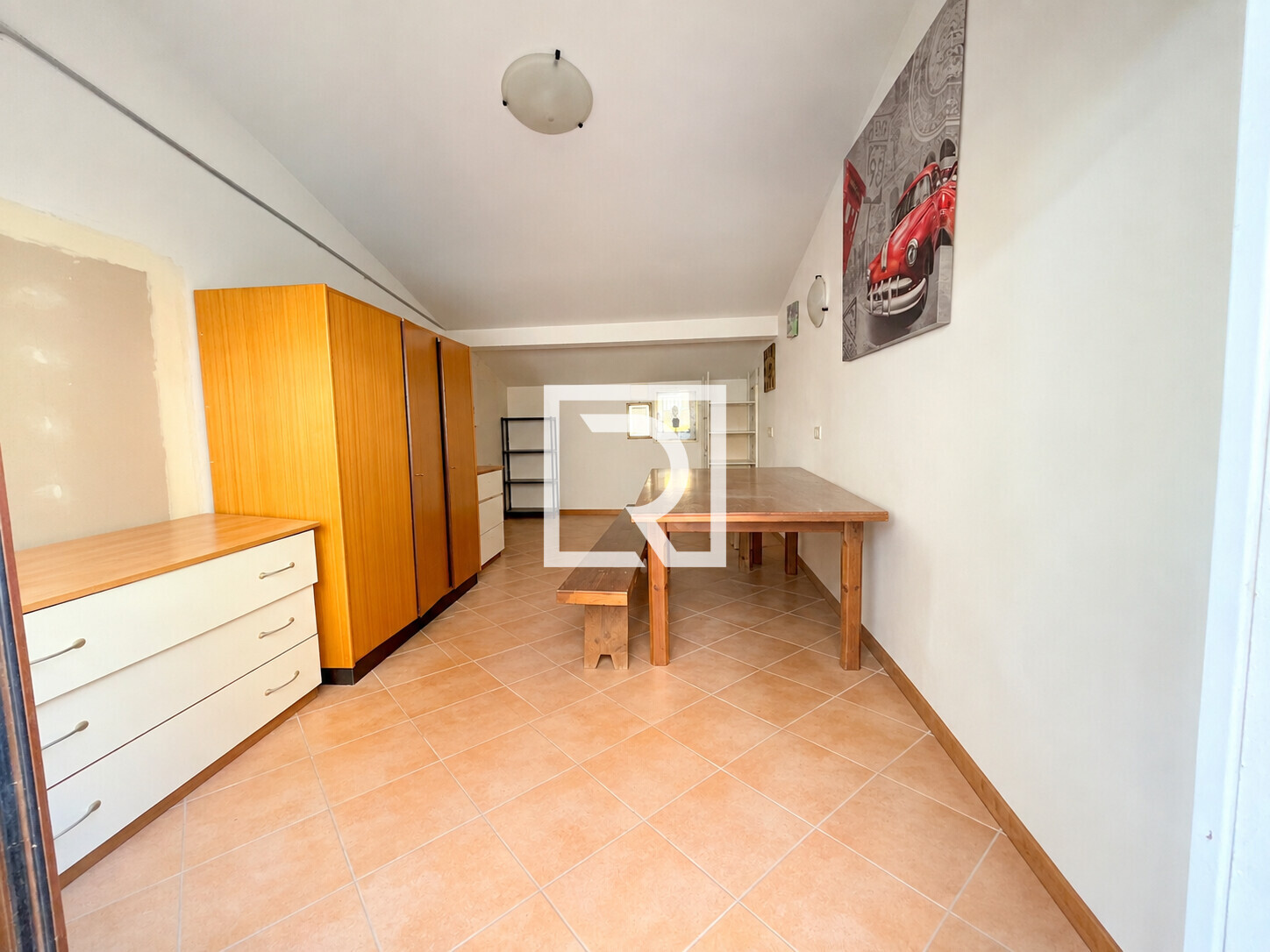 INTERNO