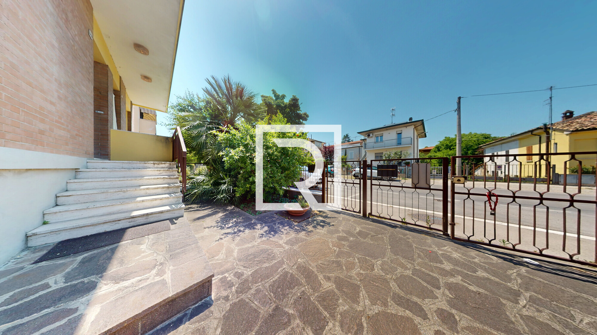 esterno 3