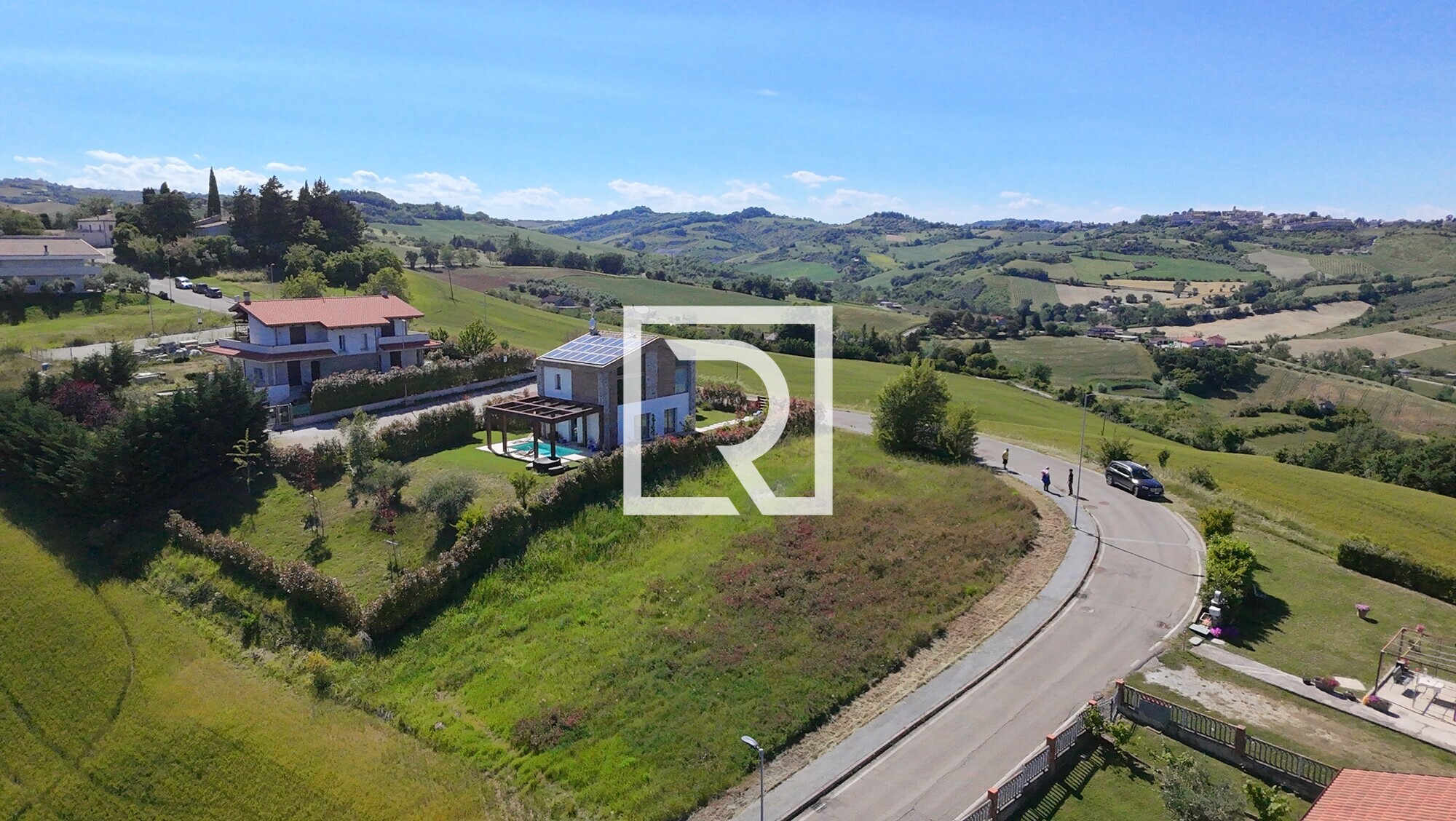 dji_fly_20260521_155126_0580_1779695342169_photo_beautify