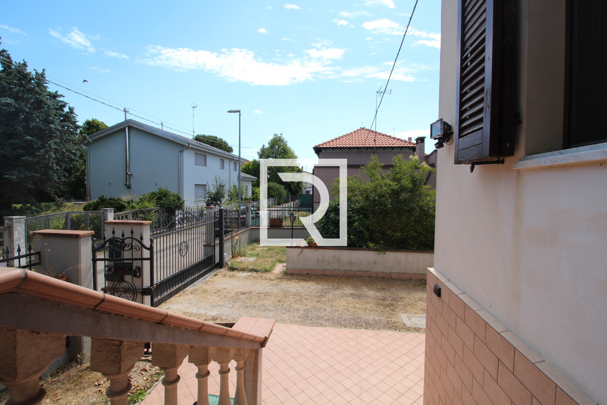 ingresso (2)