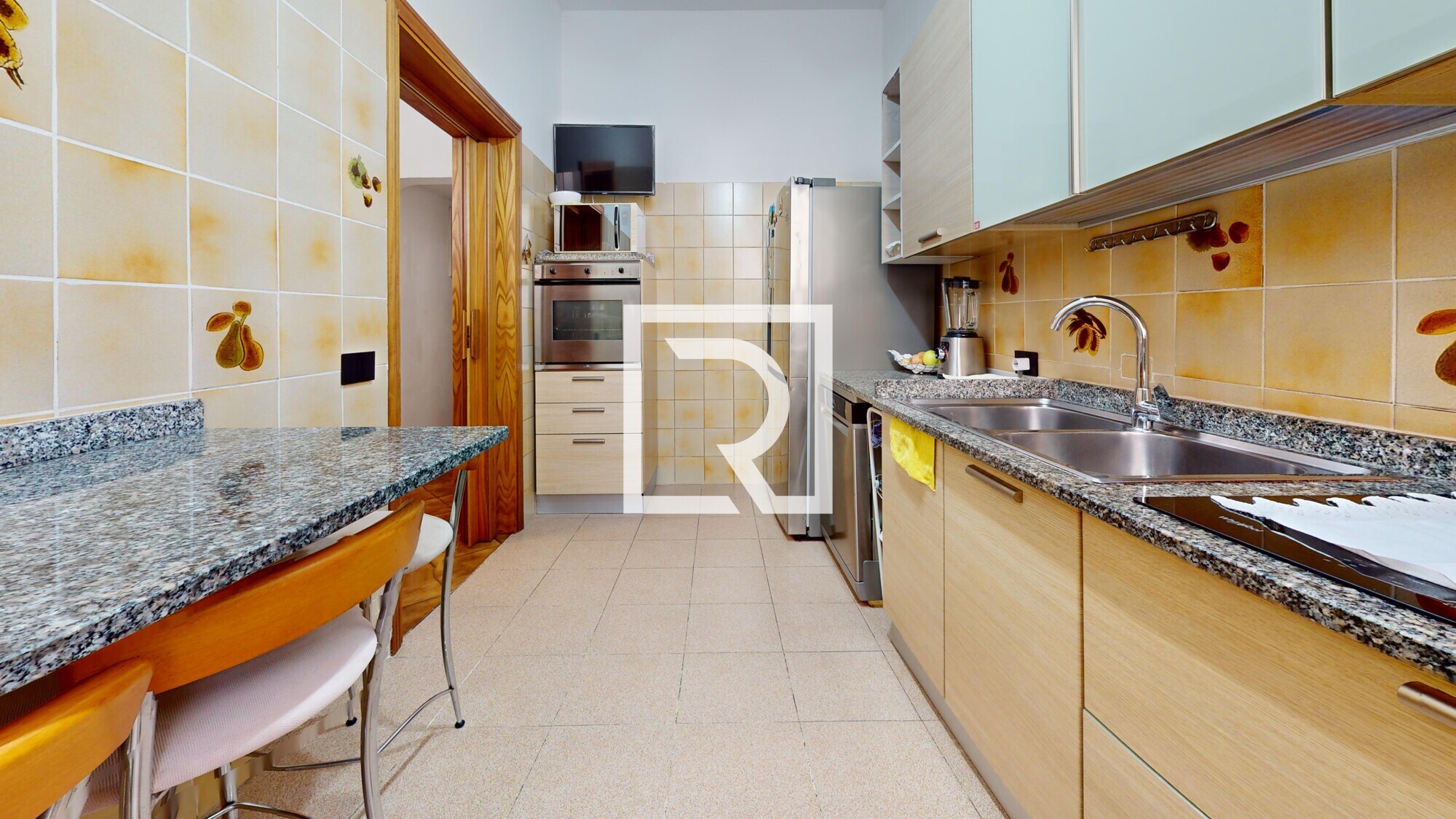 Via-Valmaggi-1-Kitchen 1
