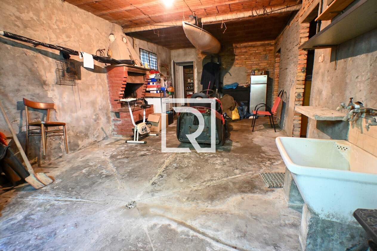 GARAGE PIANO TERRA MODIFICATO