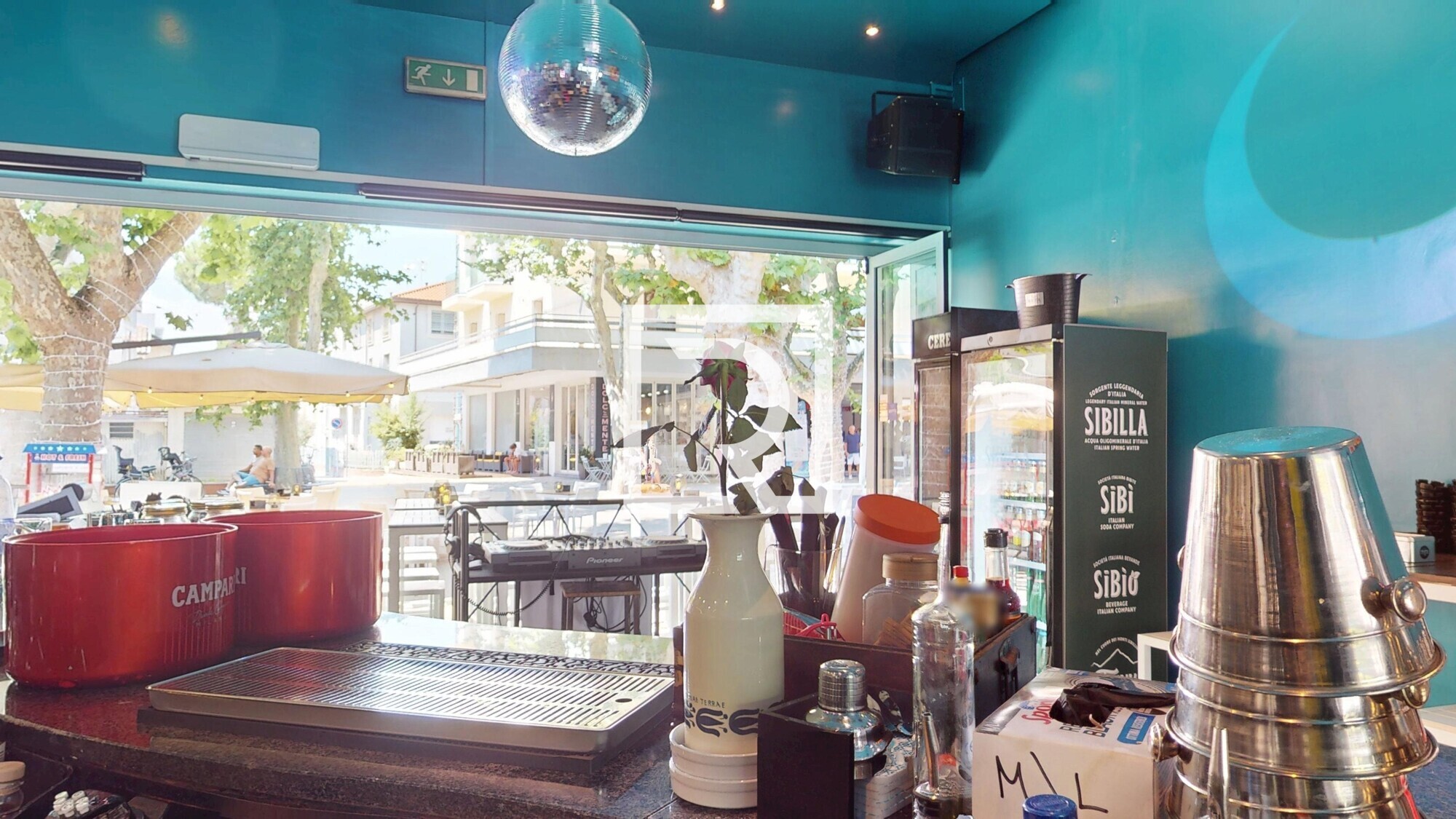 Caffe-Madrid-07062026_193537