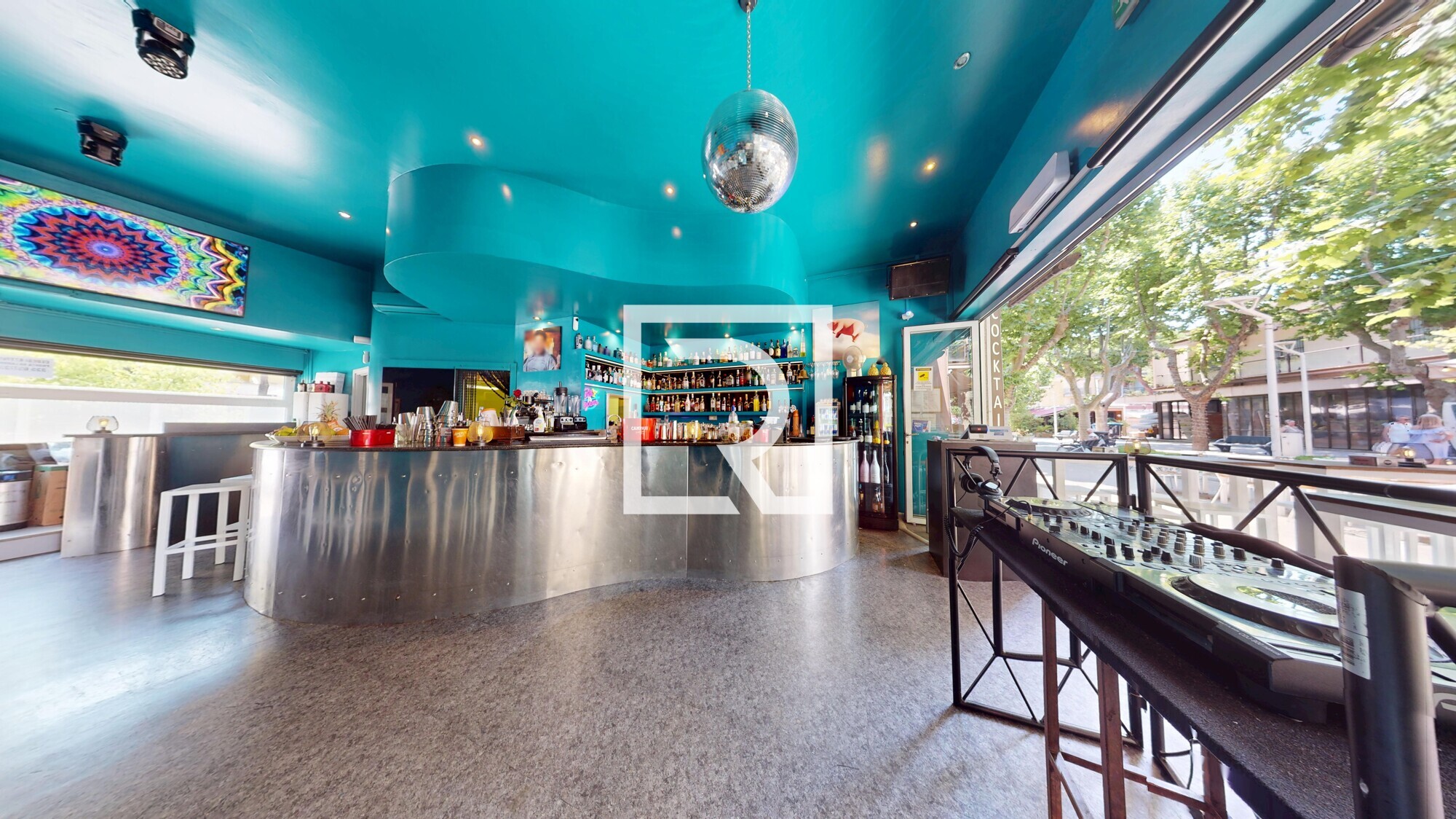 Caffe-Madrid-07062026_193410