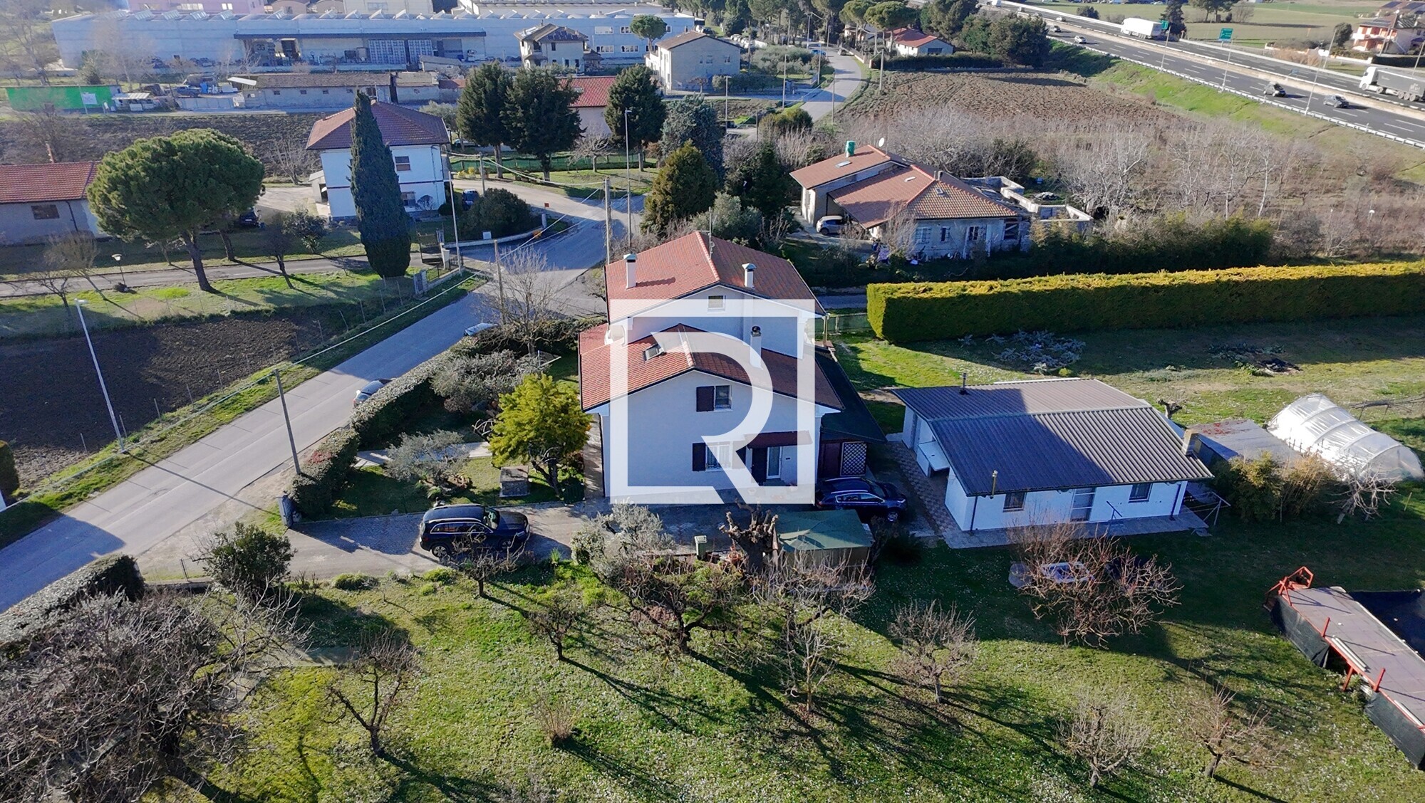 dji_fly_20260213_152708_0263_1771004633375_photo_beautify 3