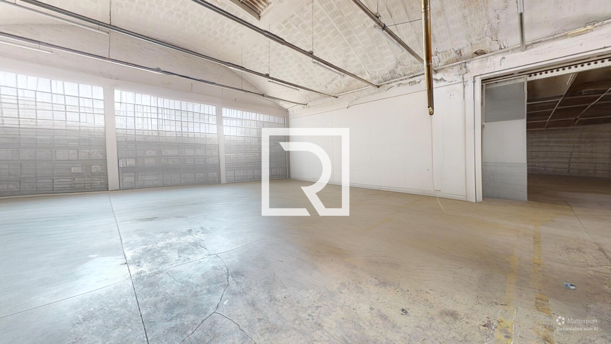 Garage-Defurnished (2)