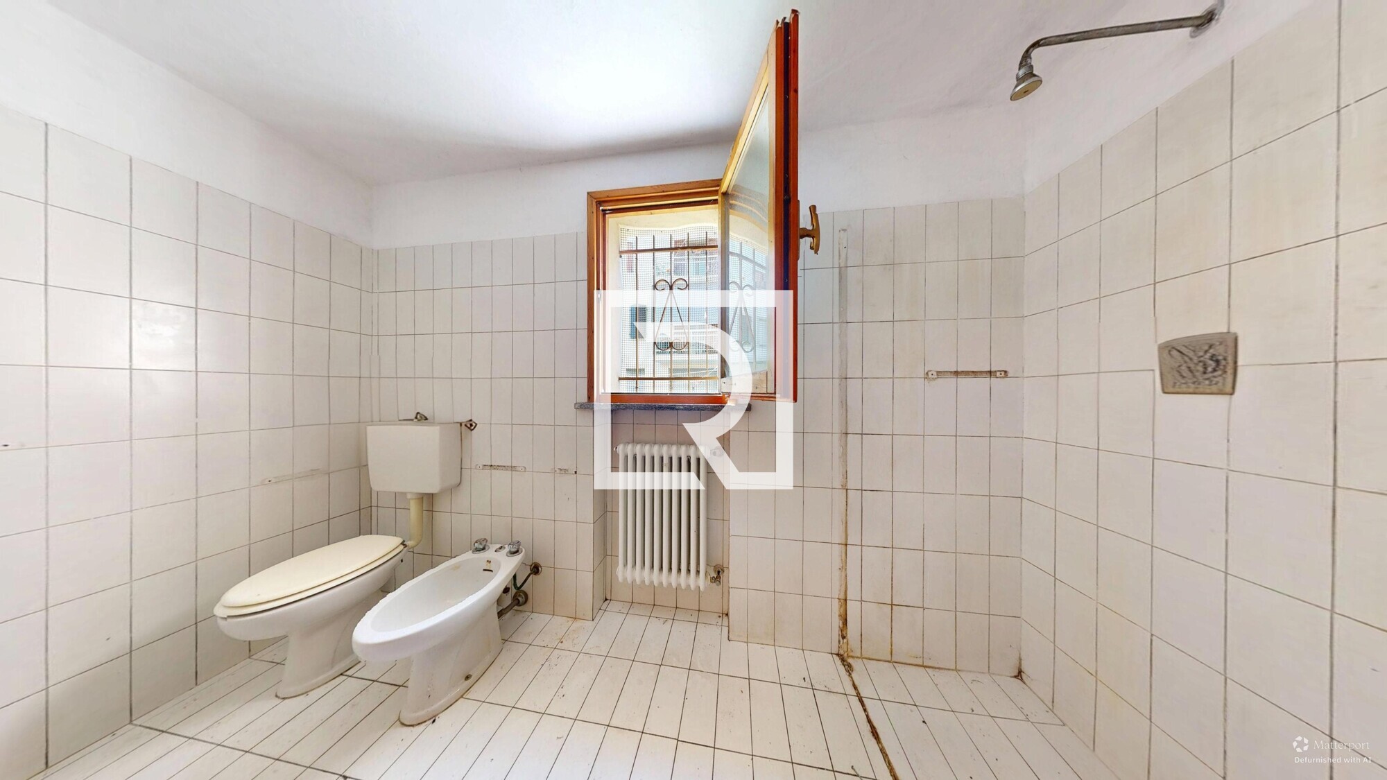 Villetta-A-Schiera-07312026_112846_defurnished