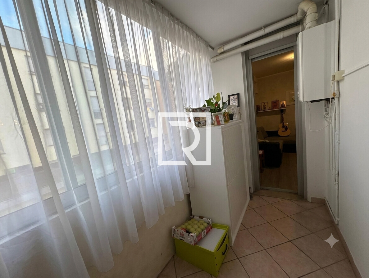 veranda