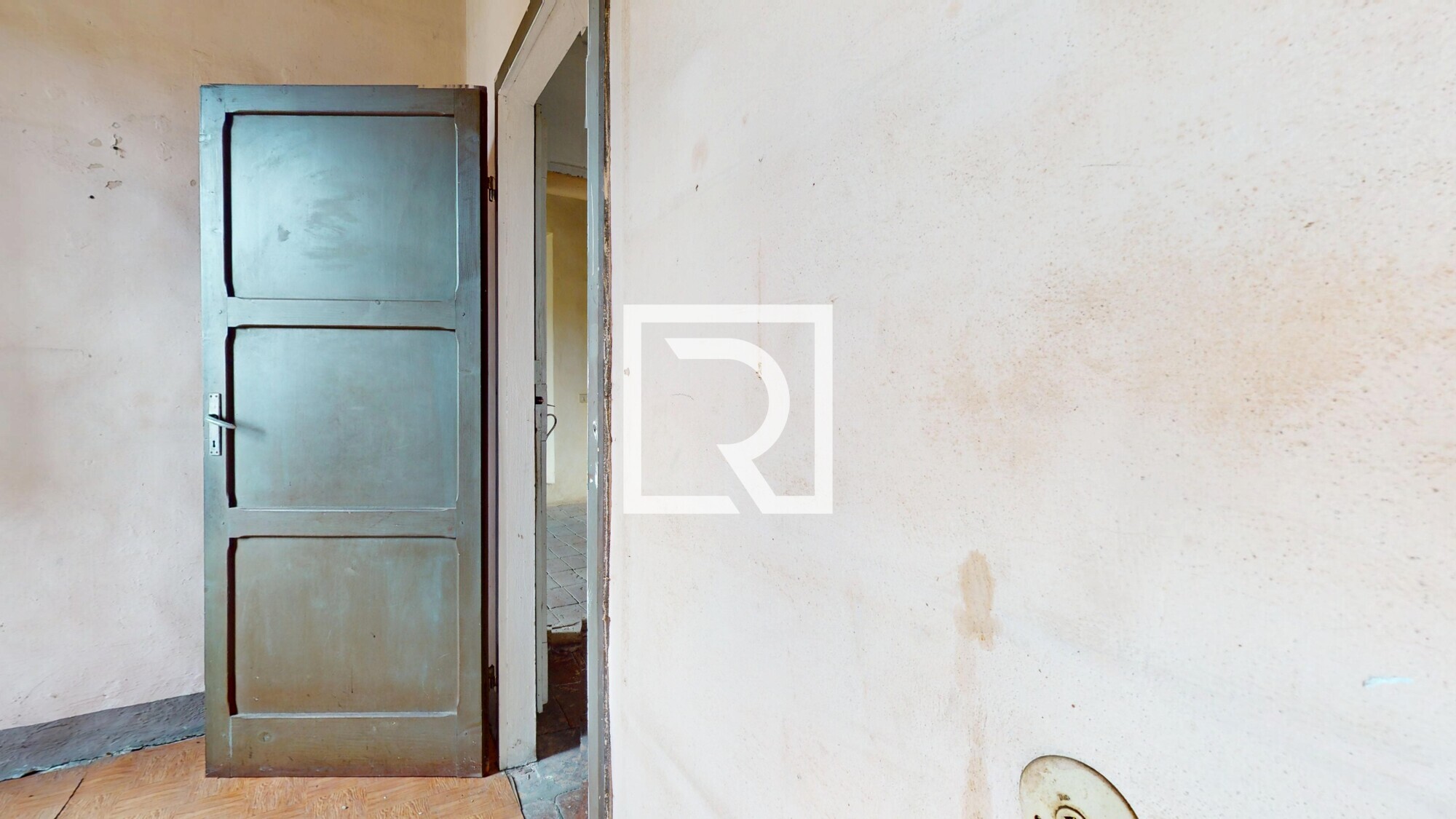 Ristorante-con-casa-e-700-mq-di-terreno-08262026_104525