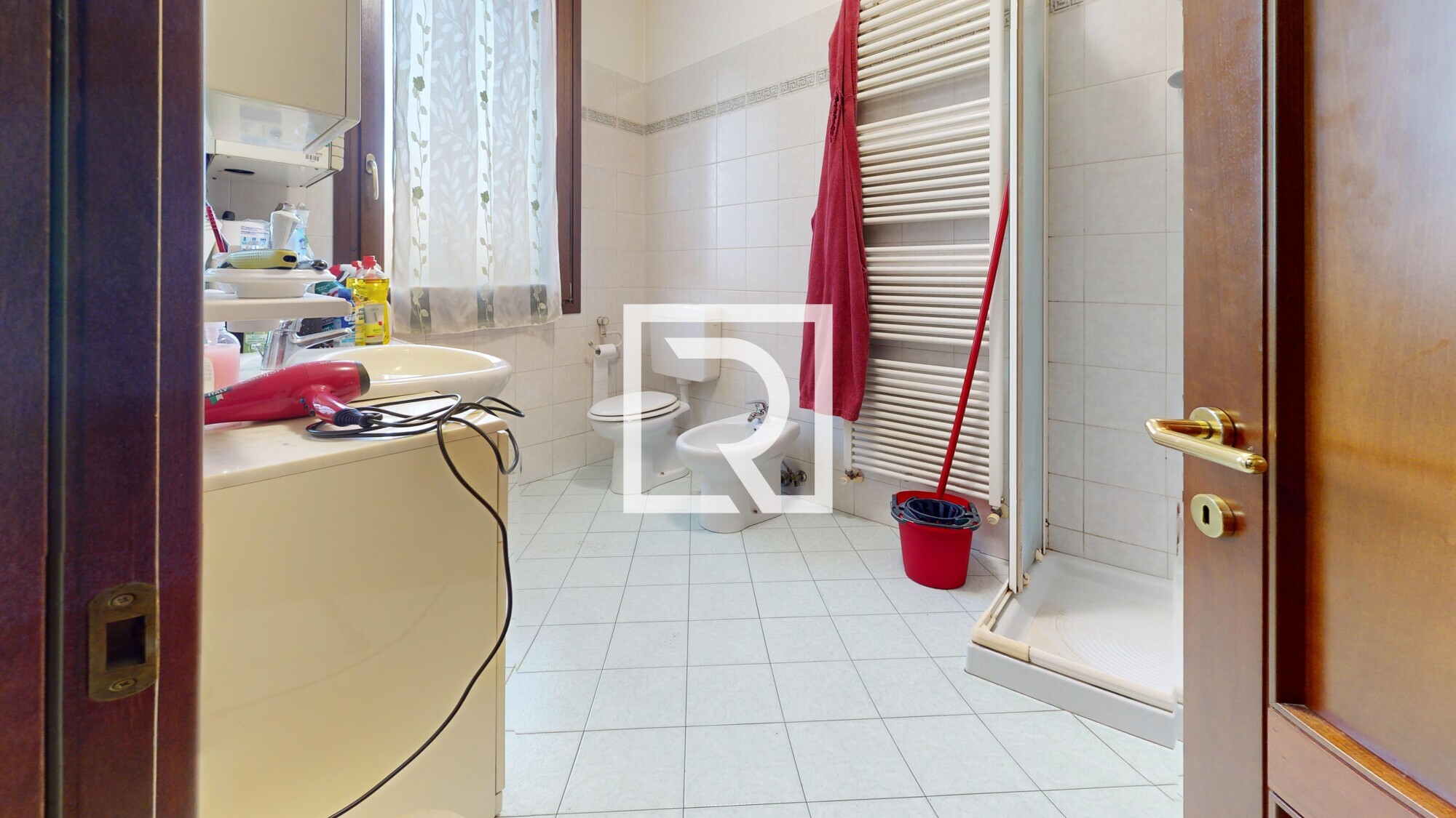 Via-Vicolo-Vecchio-4b-Madonna-dellAlbero-Bathroom 1