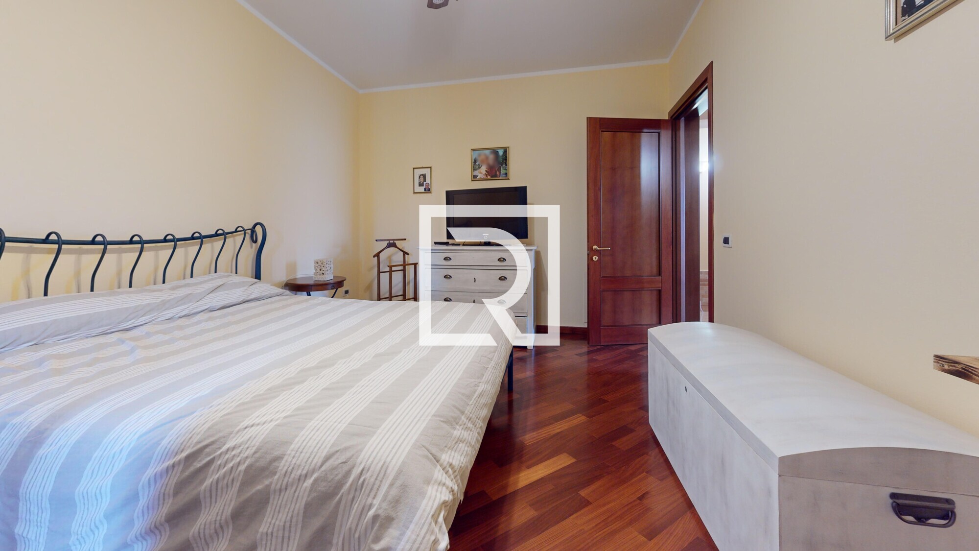 Via-Vicolo-Vecchio-4b-Madonna-dellAlbero-Bedroom 3