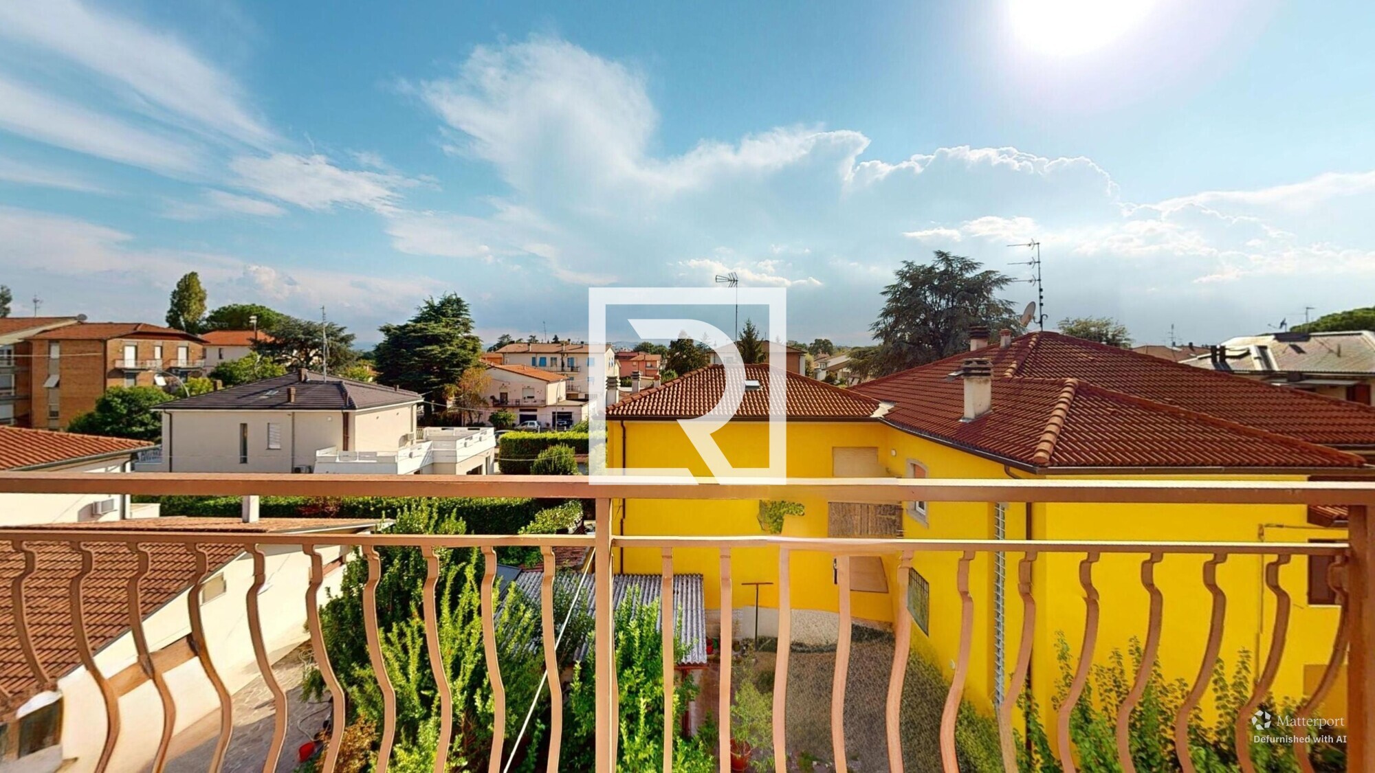 Appartamento-su-2-Livelli-P3--Balcony-Defurnished