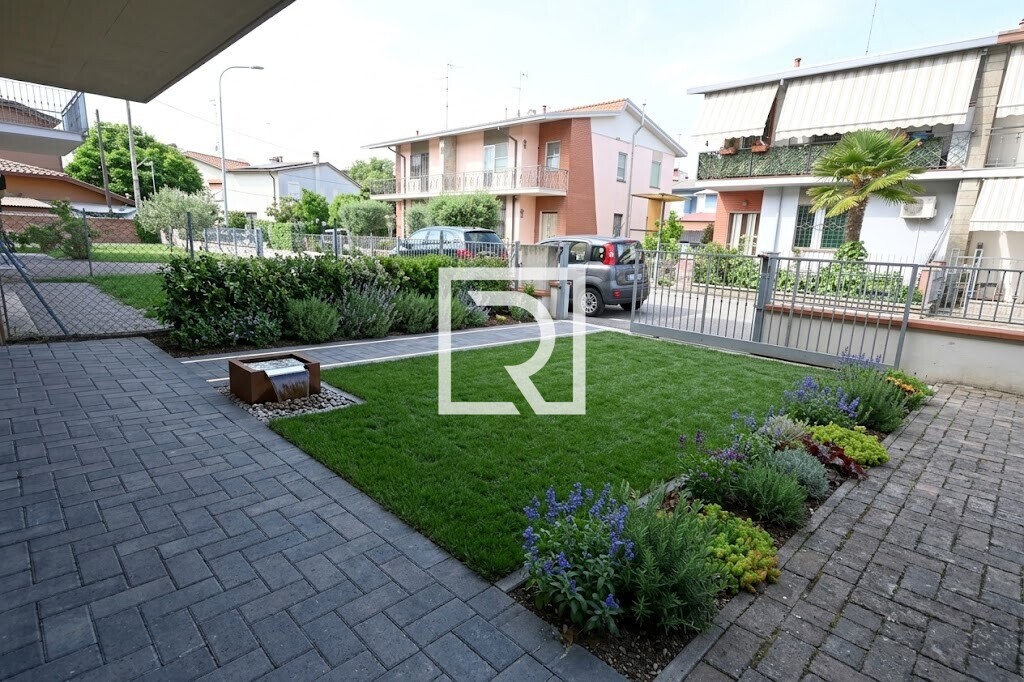 RENDER GIARDINO DAVANTI+