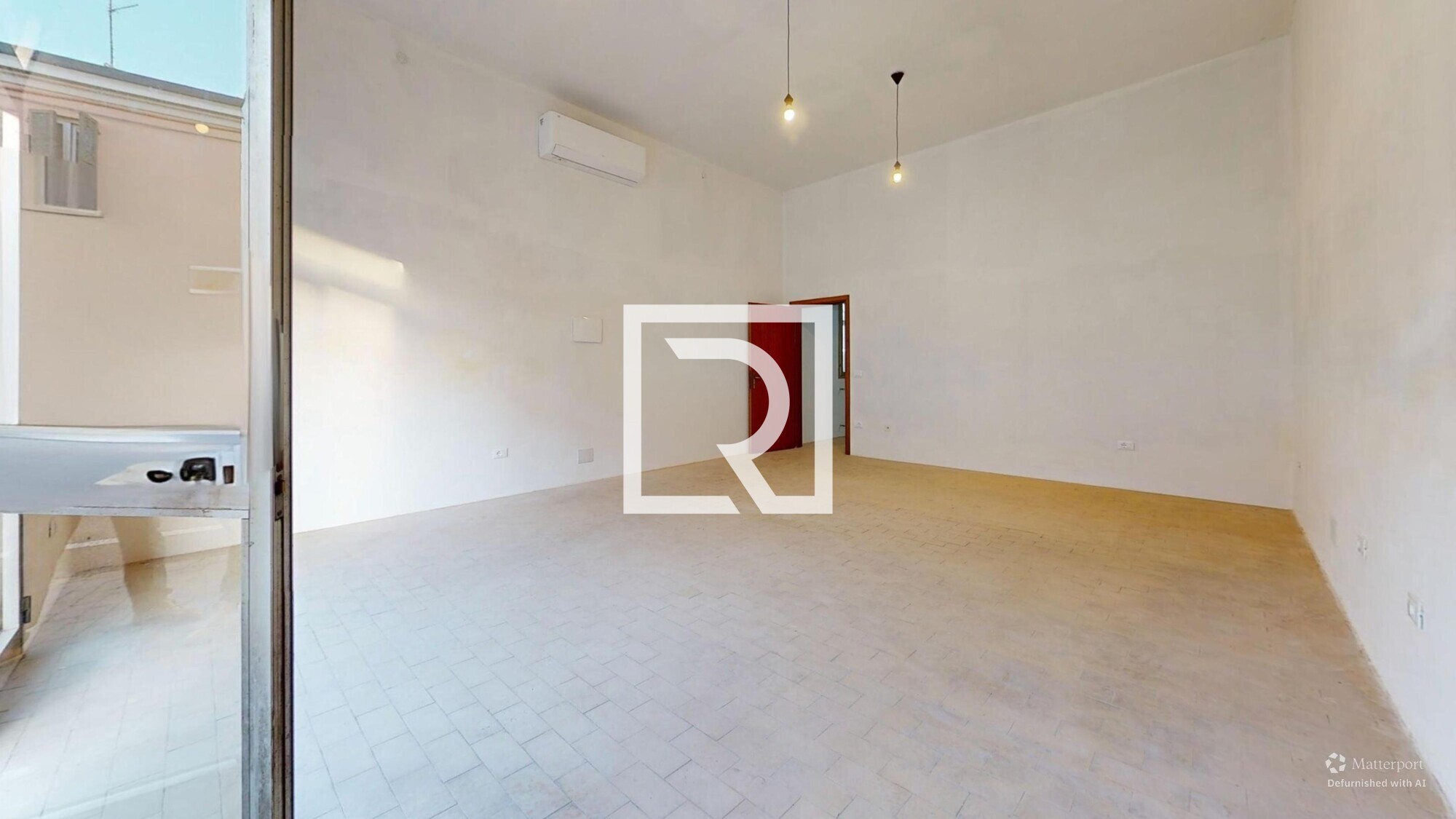 38-Via-Giuseppe-Garibaldi-Bedroom-Defurnished 2