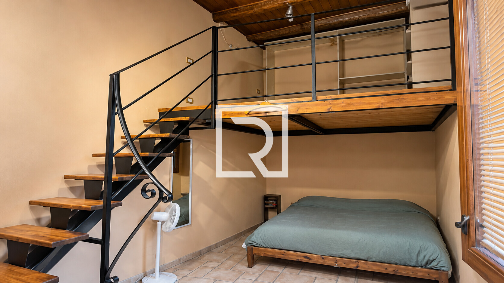 Cosy Rustic Mezzanine Bedroom