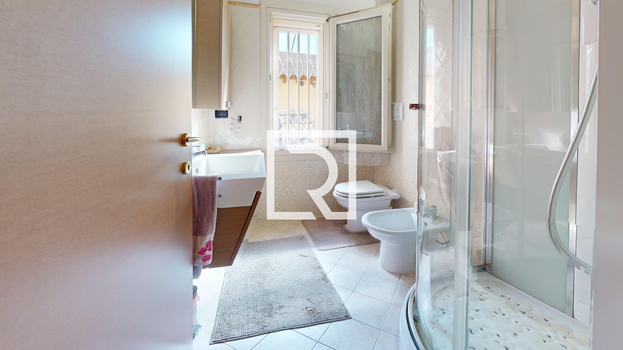Appartamento-Corso-Giuseppe-Mazzini--Bathroom