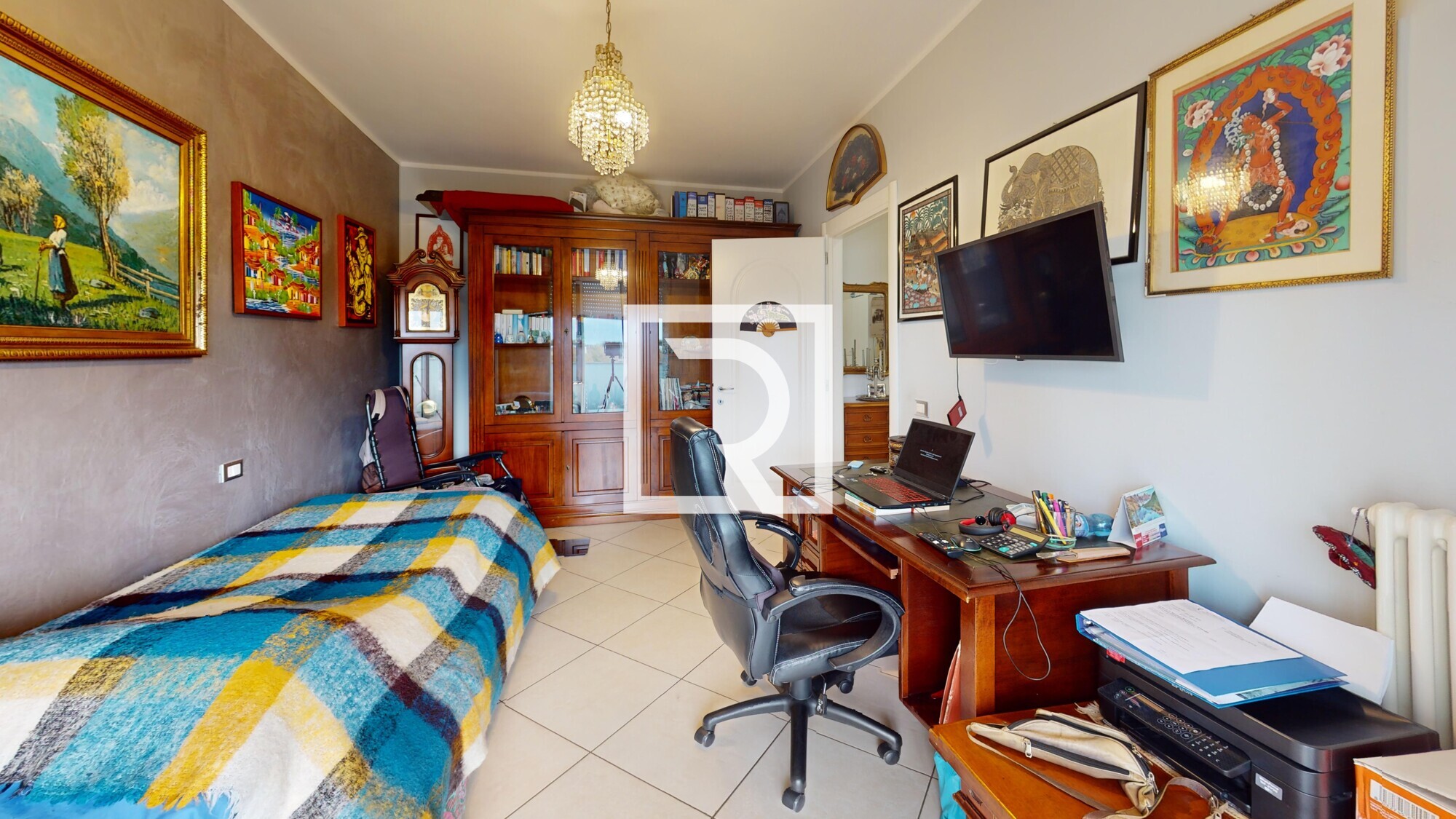 Marco-Polo-20-Q-Office