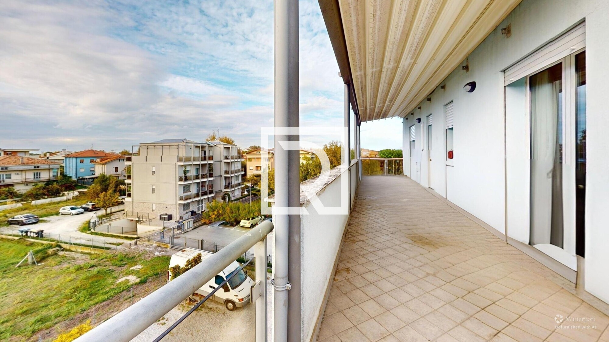 Marco-Polo-20-Q-Balcony-Defurnished