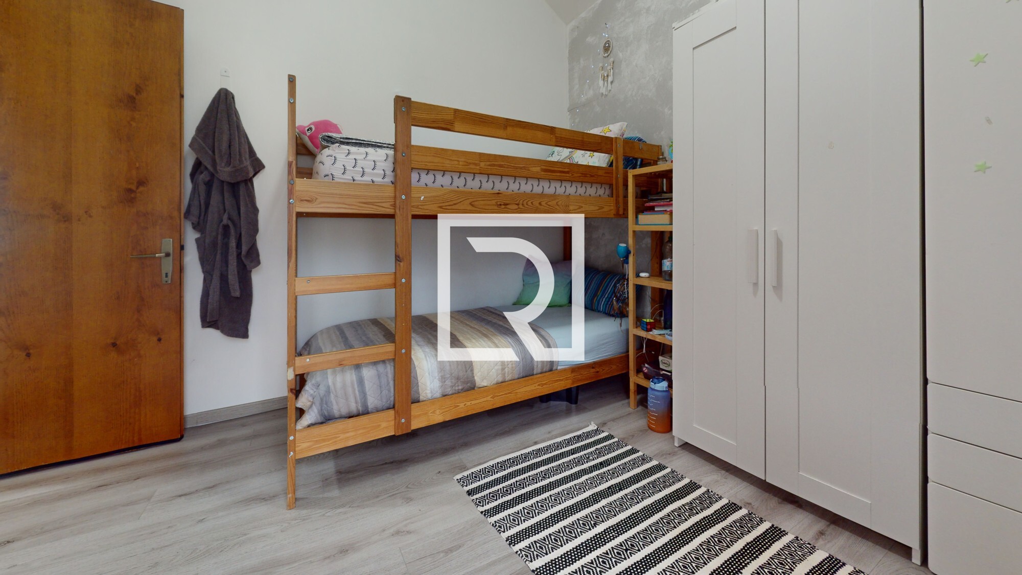 Bedroom (17)