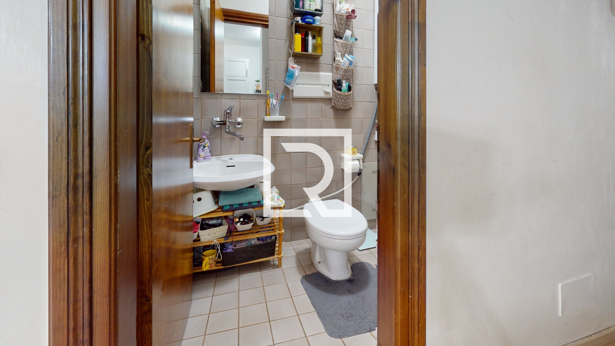 Bathroom (11)