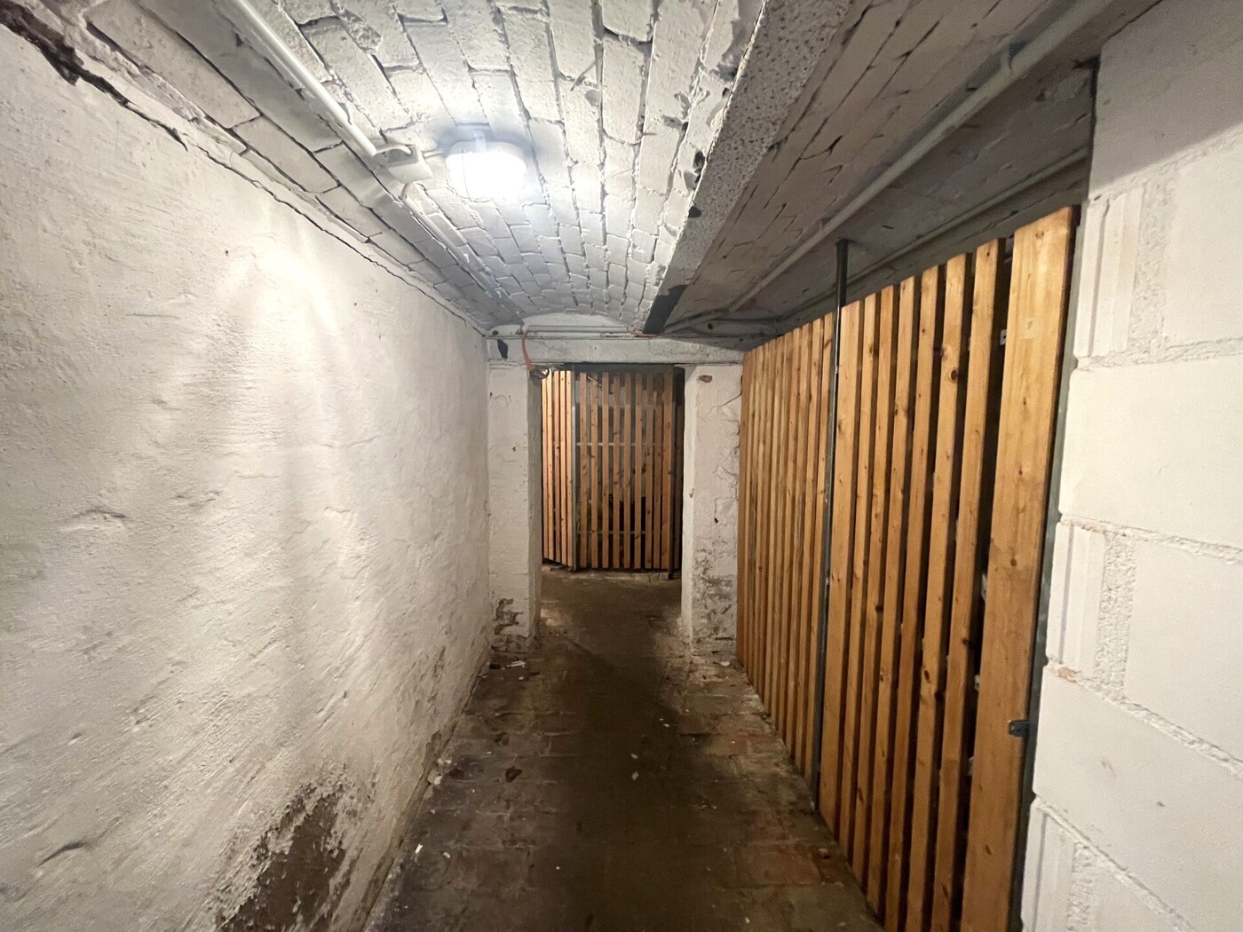 Keller