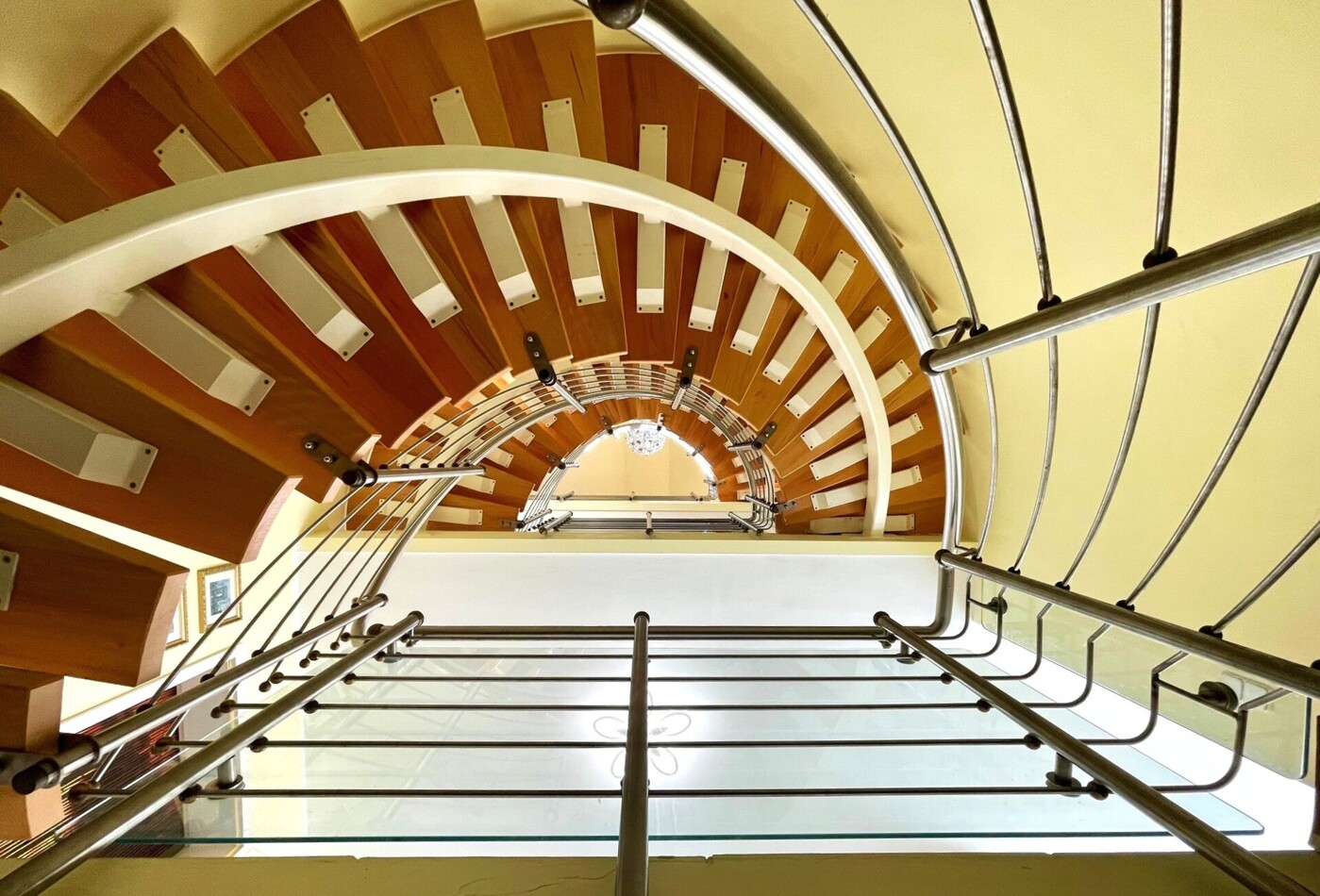 Blick ins Treppenhaus