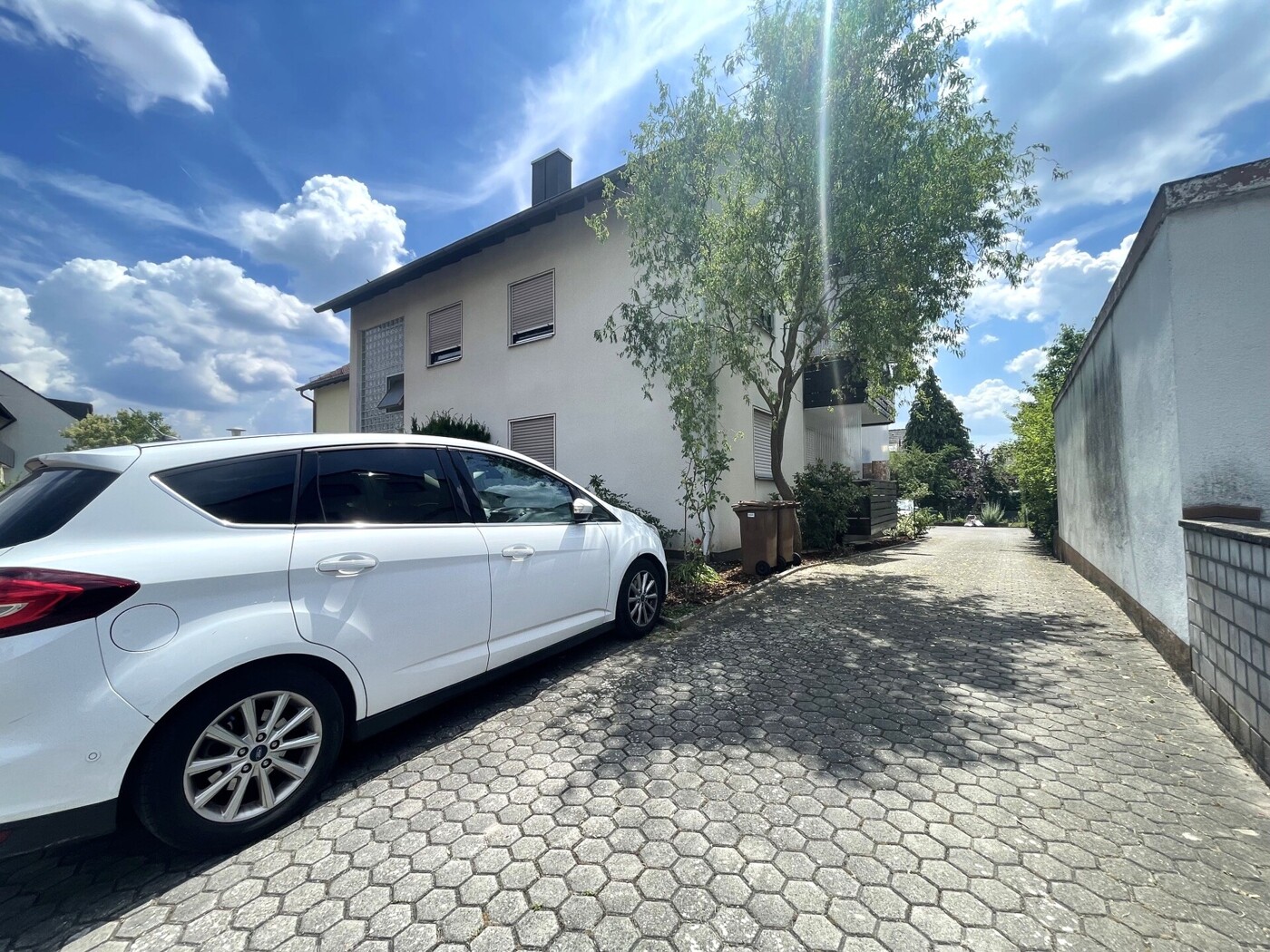 Zufahrt zum Hof