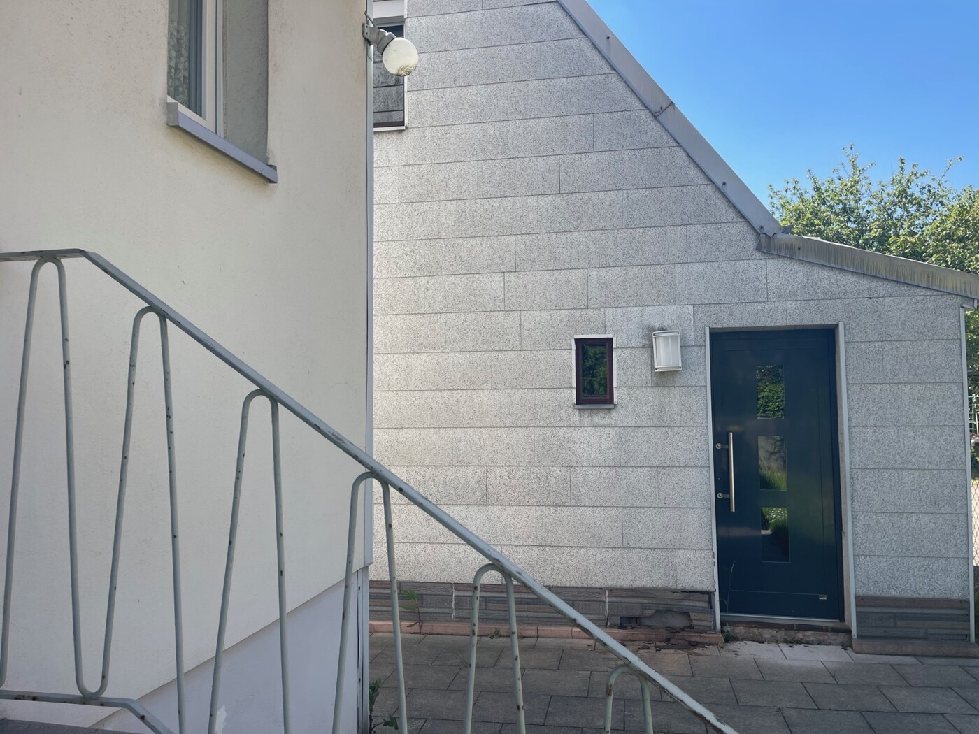 Zugang zum Hinterhaus