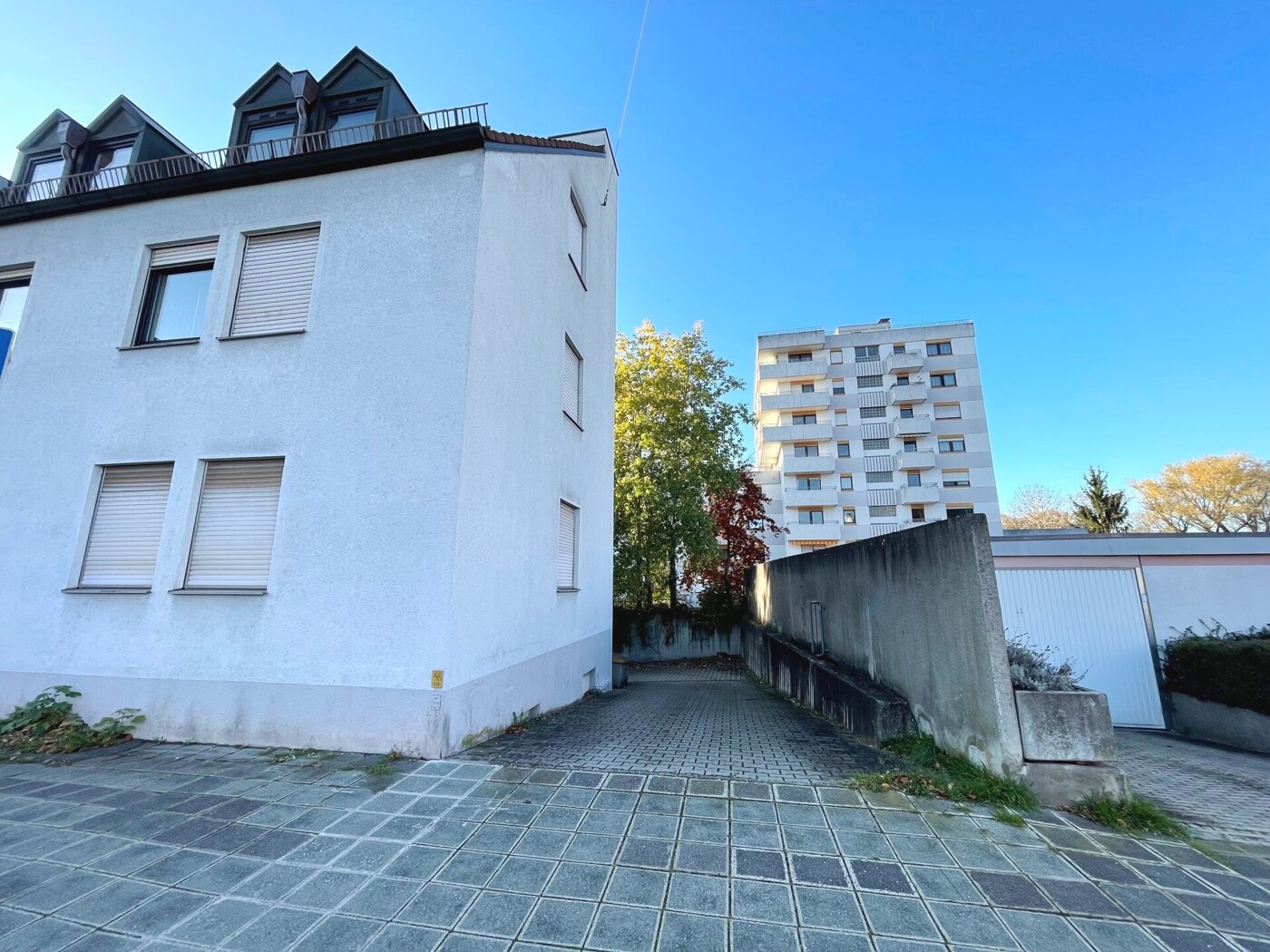 Zufahrt zu den Duplexparkern