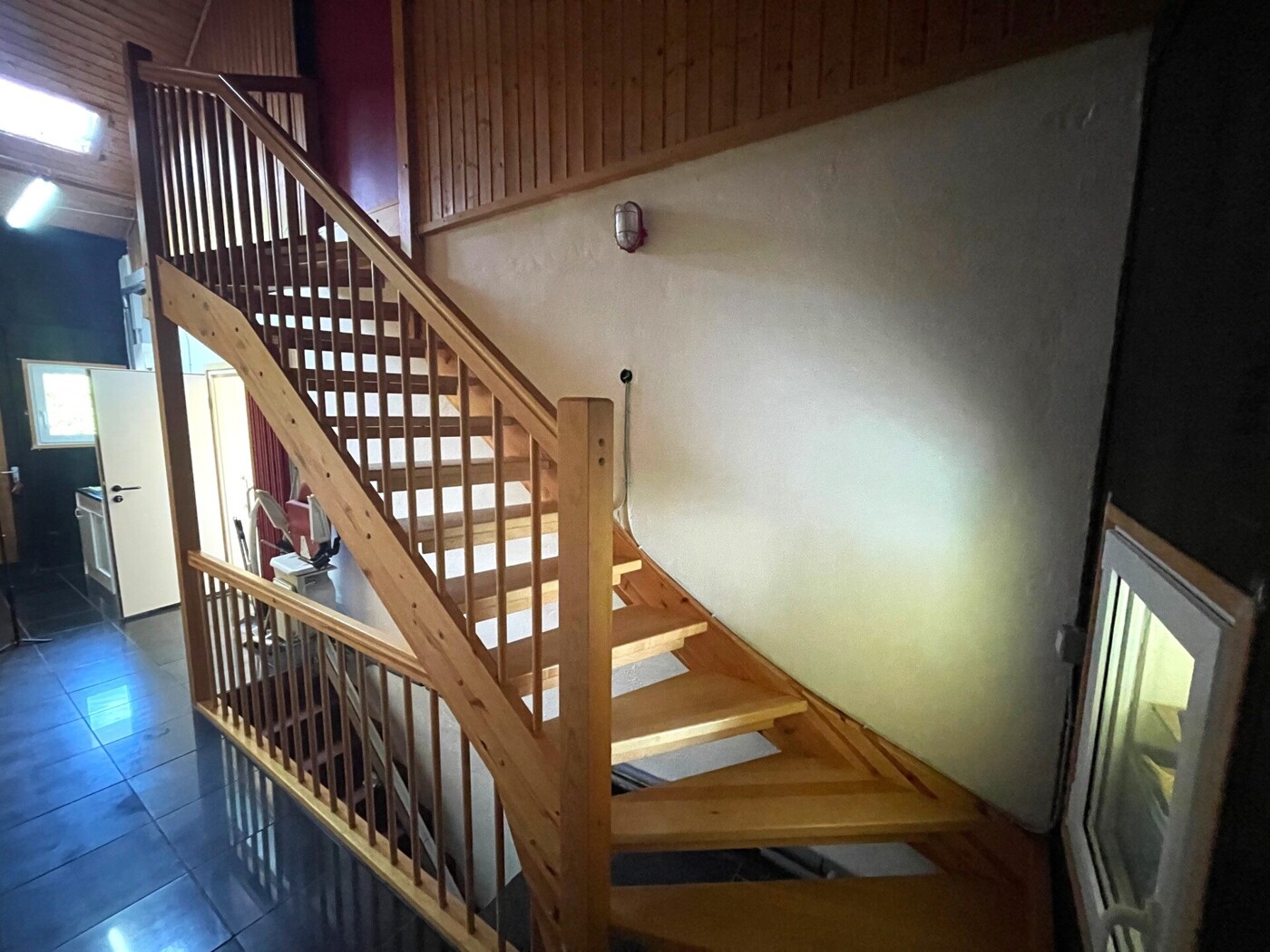 Treppe zum DG