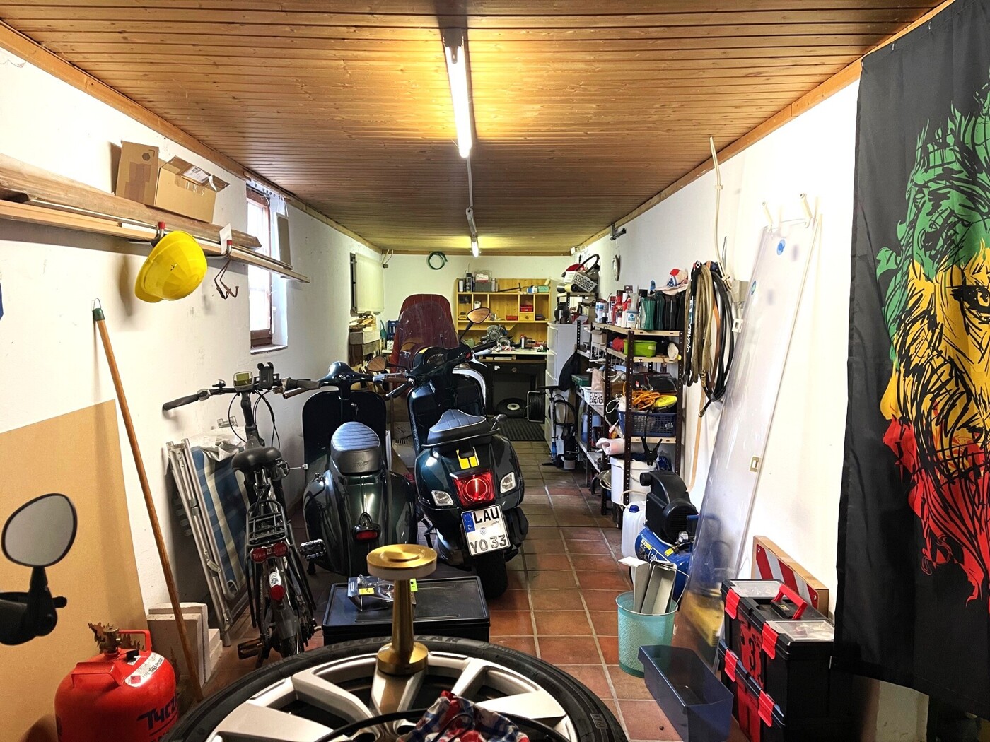 Garage