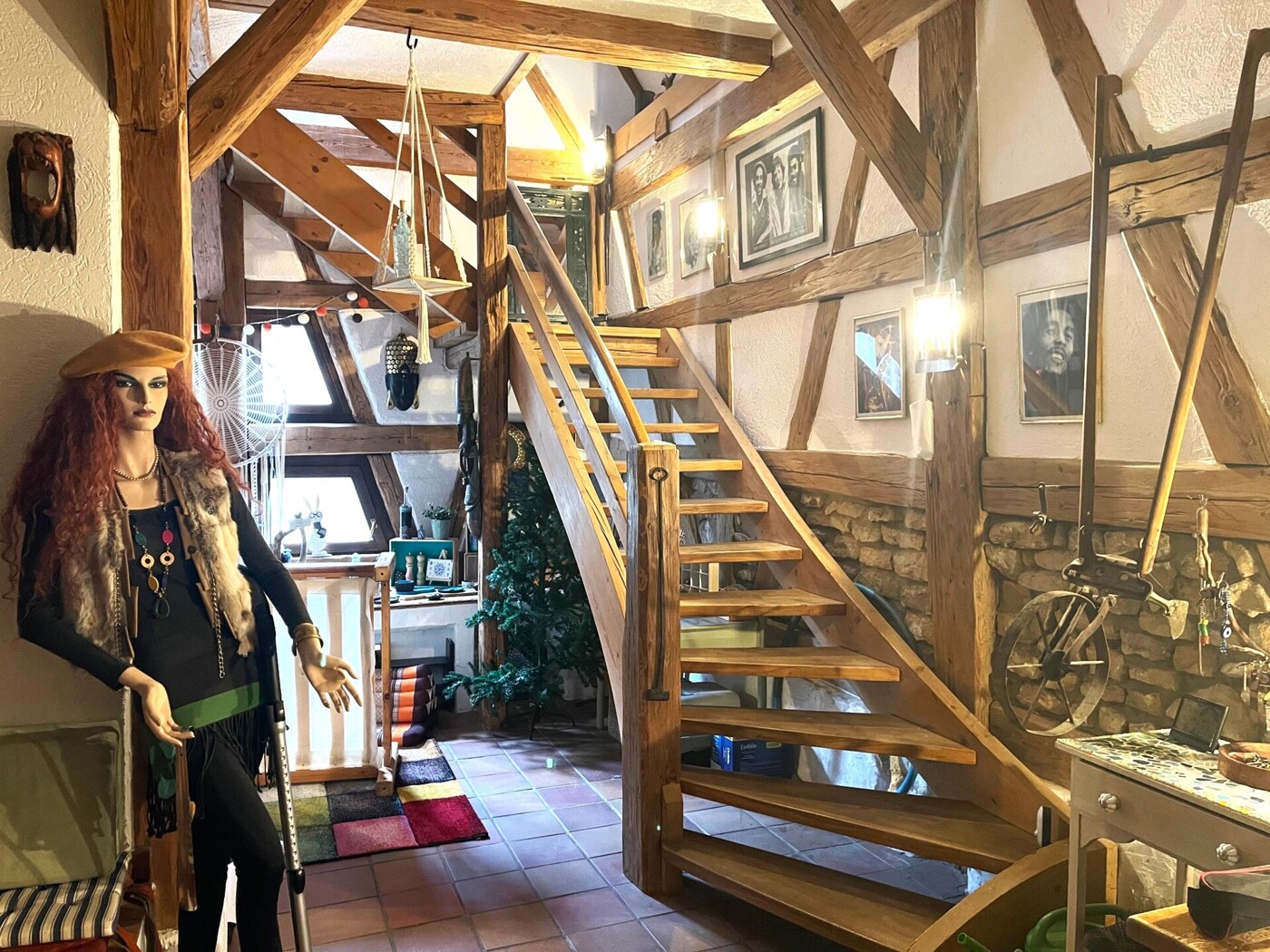 Treppe zum Obergeschoss