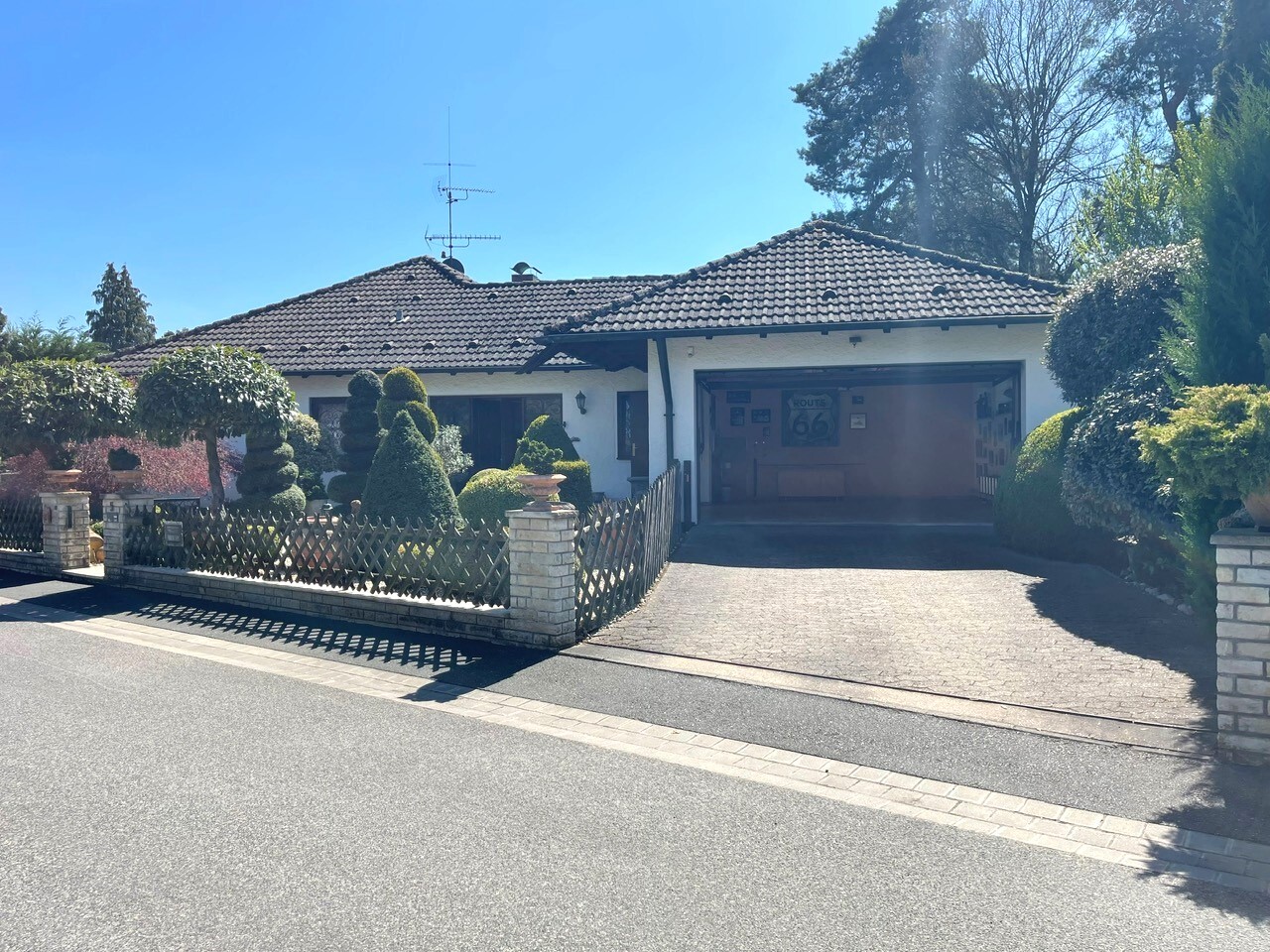 Zufahrt zur Garage