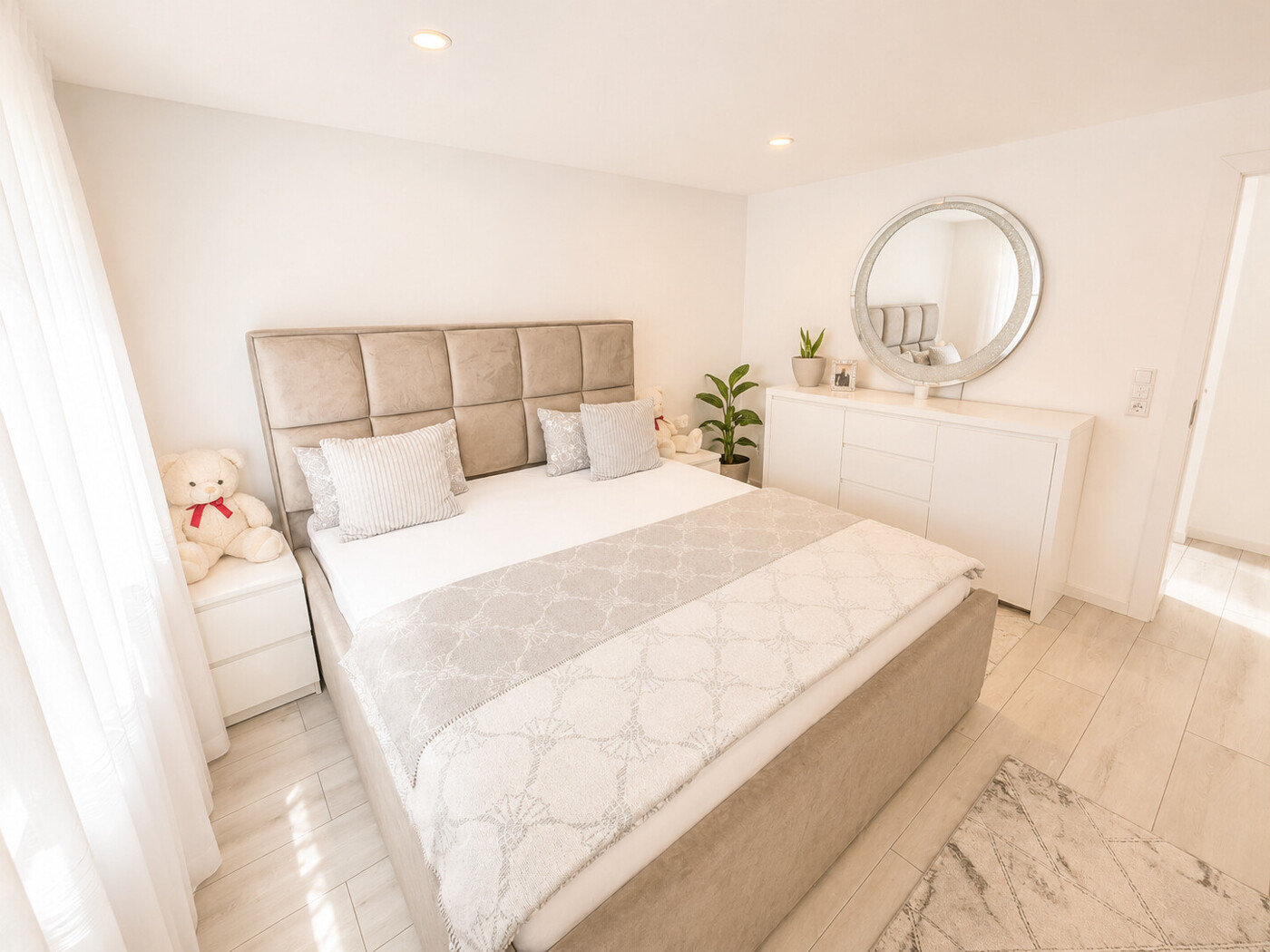 Schlafzimmer Eltern