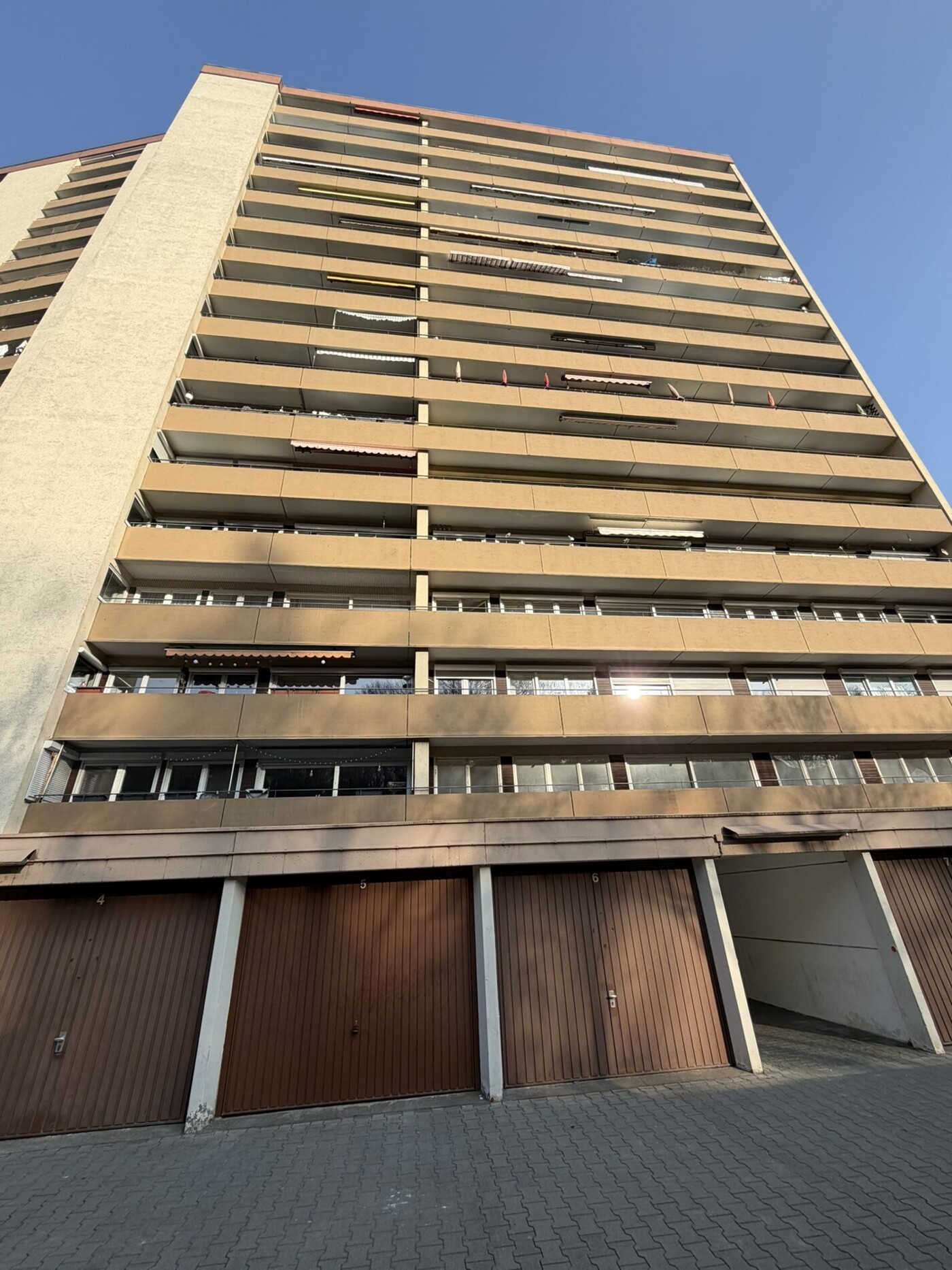 Garage direkt am Wohnhaus