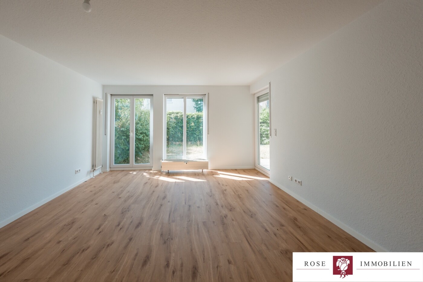 Wohnzimmer Bild 1