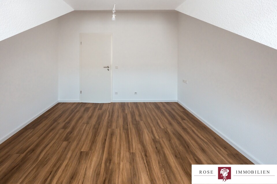 Schlafzimmer Bild 2