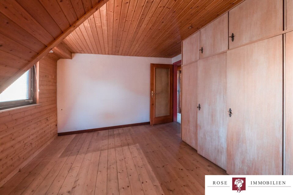 Schlafzimmer DG