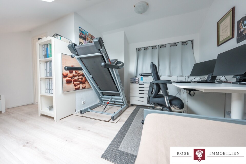 Büro-Gästezimmer DG - Bild 2