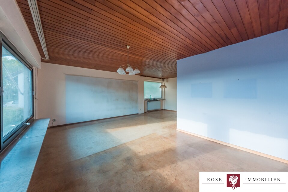 Wohn- und Esszimmer Bild 4