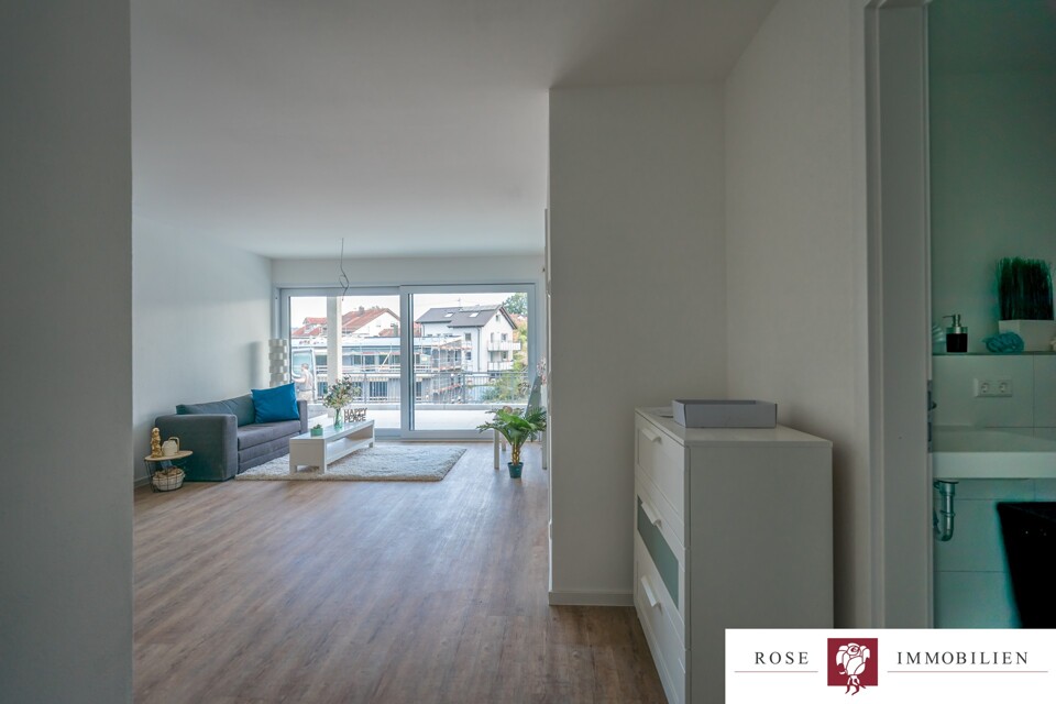 Wohn-und Esszimmer Bild 1