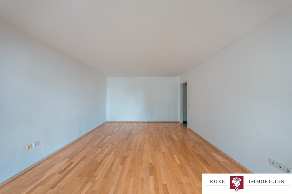 Wohn- und Esszimmer Bild 2